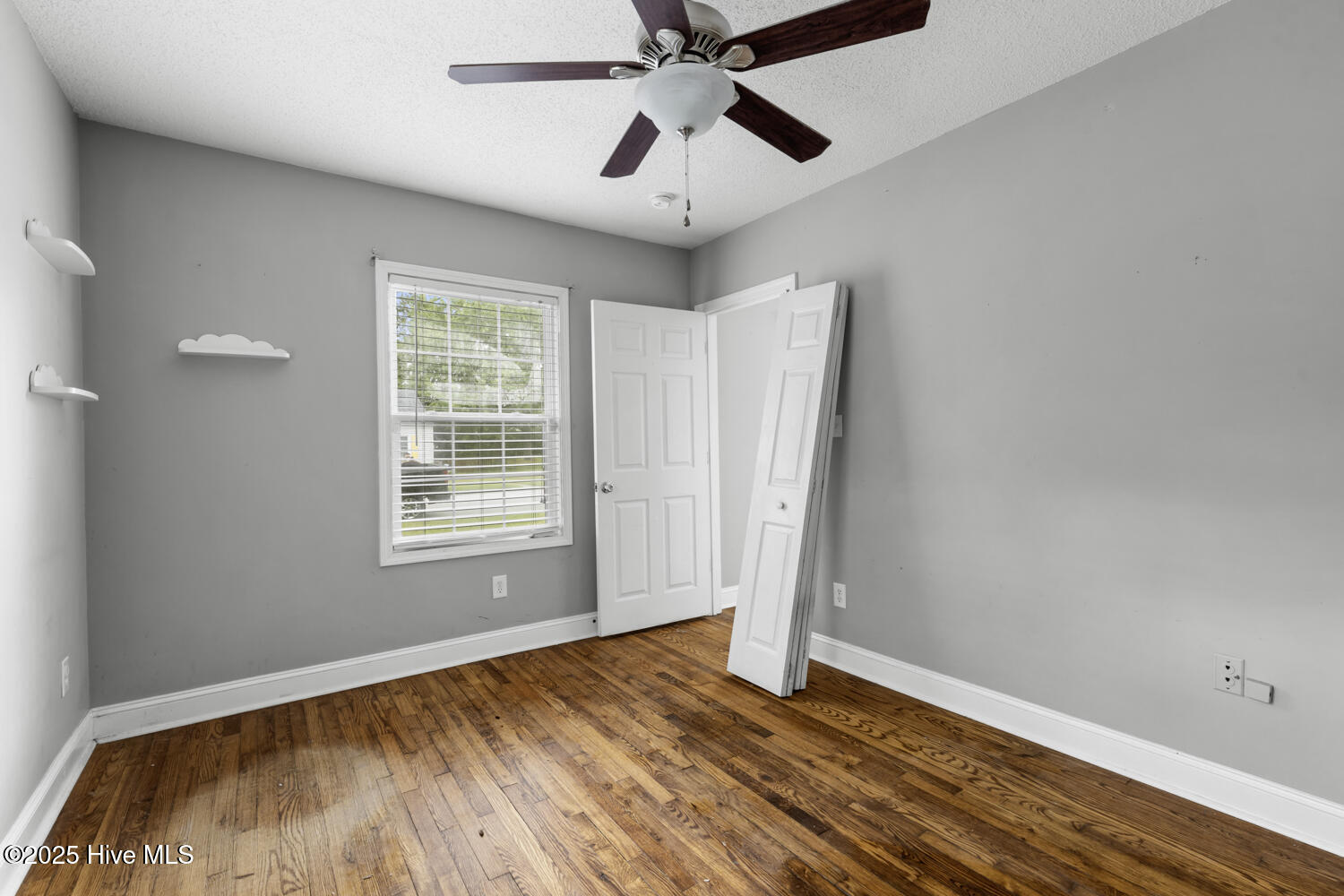 100545758 | Photo 17