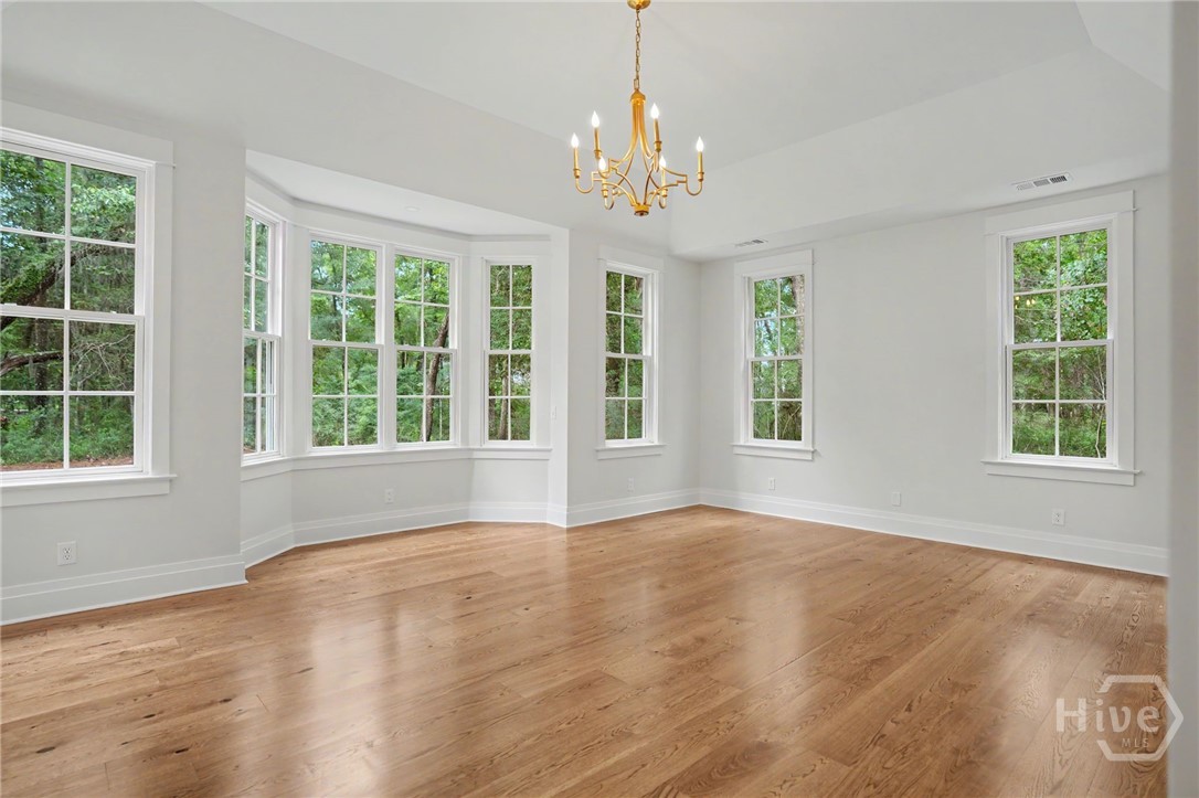 Primary Bedroom / Main Floor