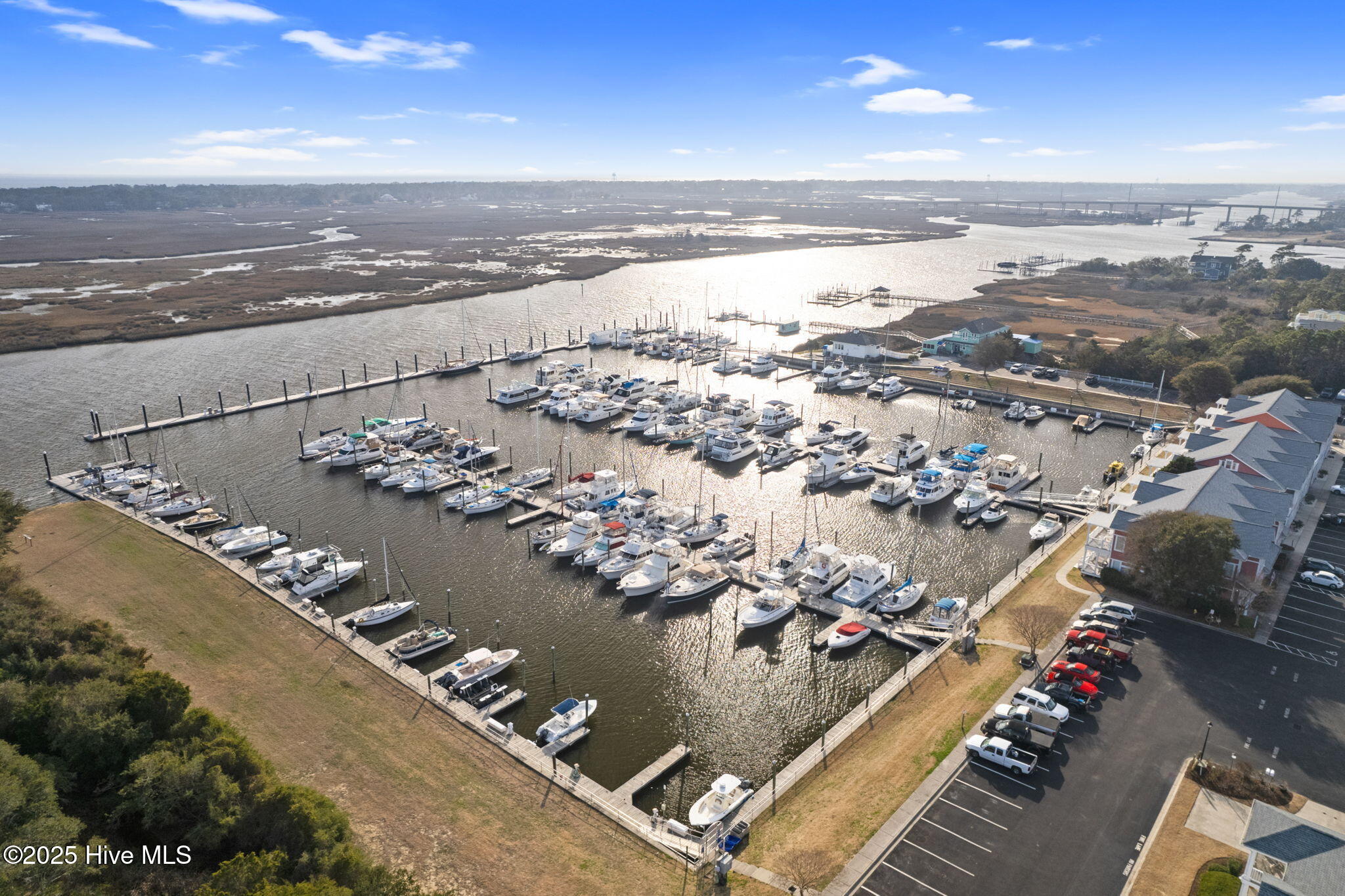 100548558 | Photo 62