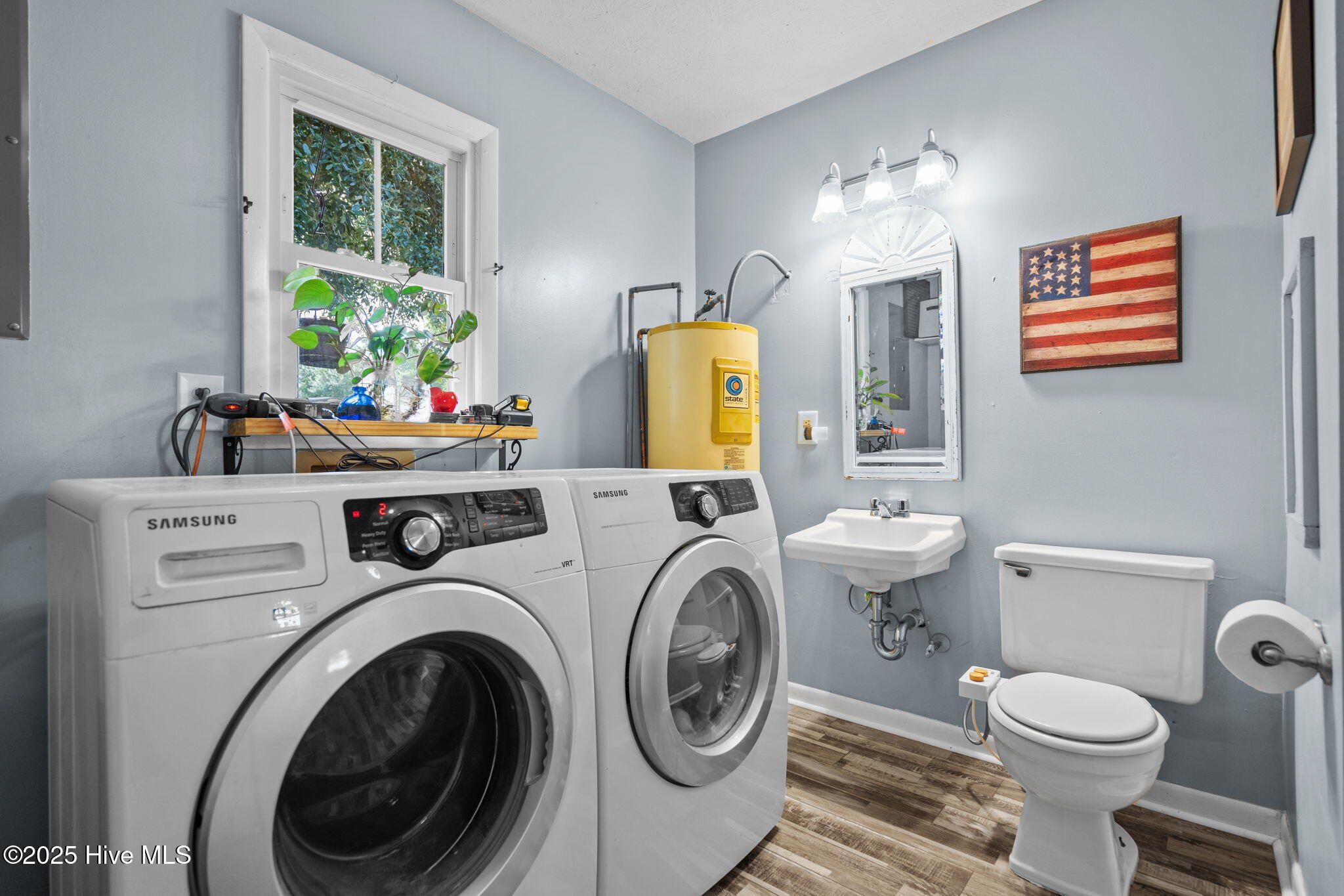 100522385 | Photo 28