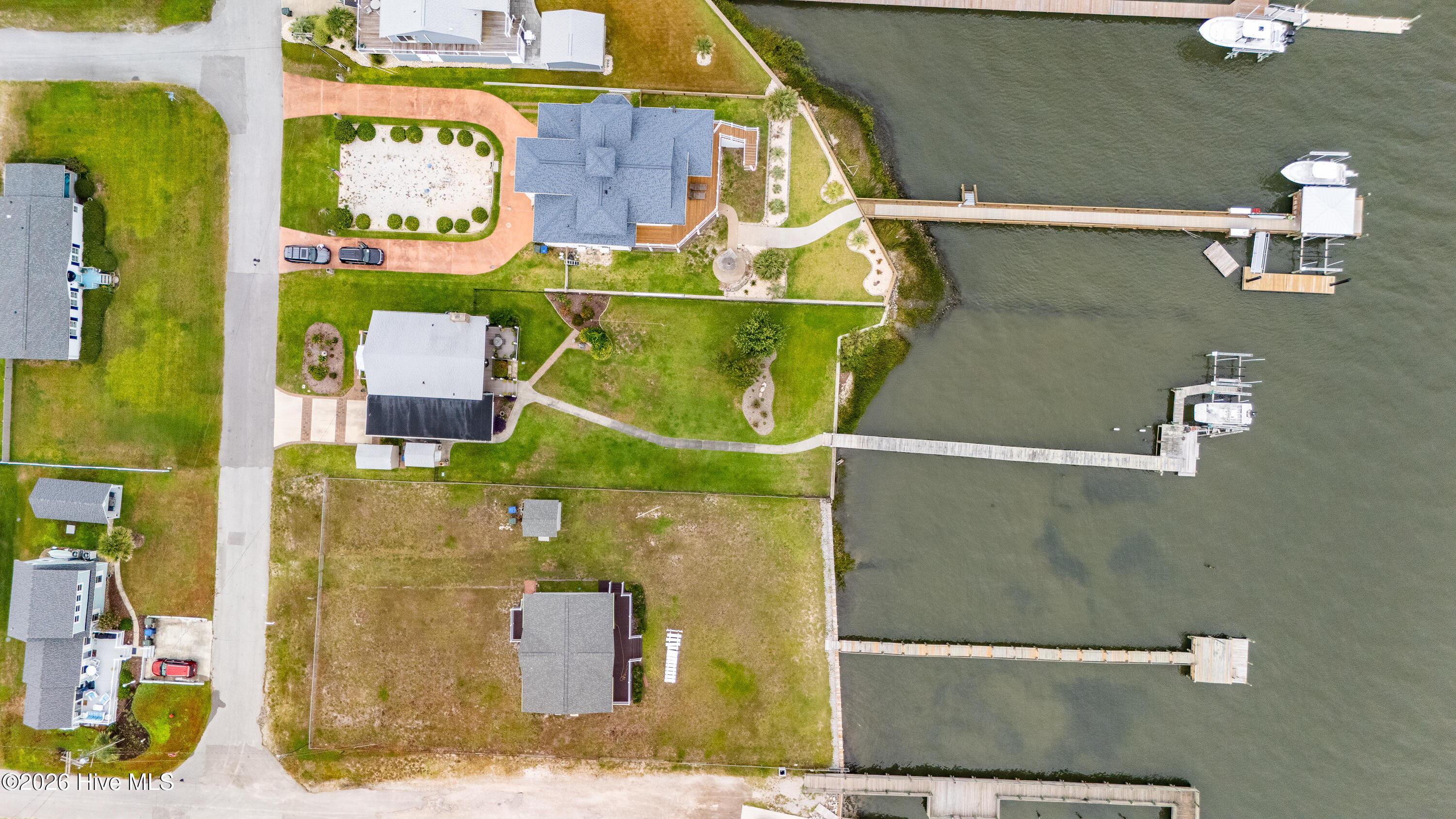 102 Shoreline Drive,Atlantic Beach