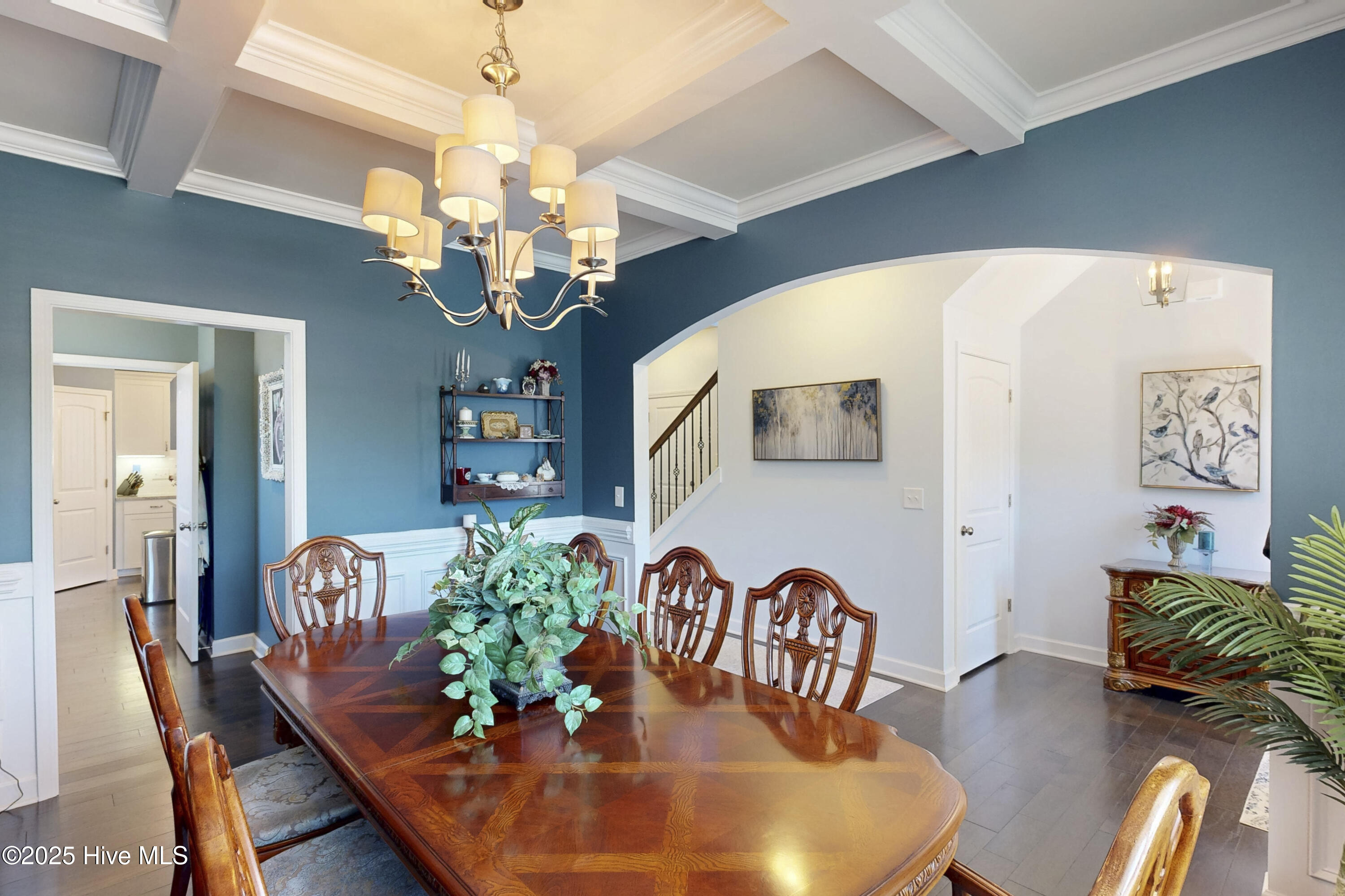 100509634 | Photo 22