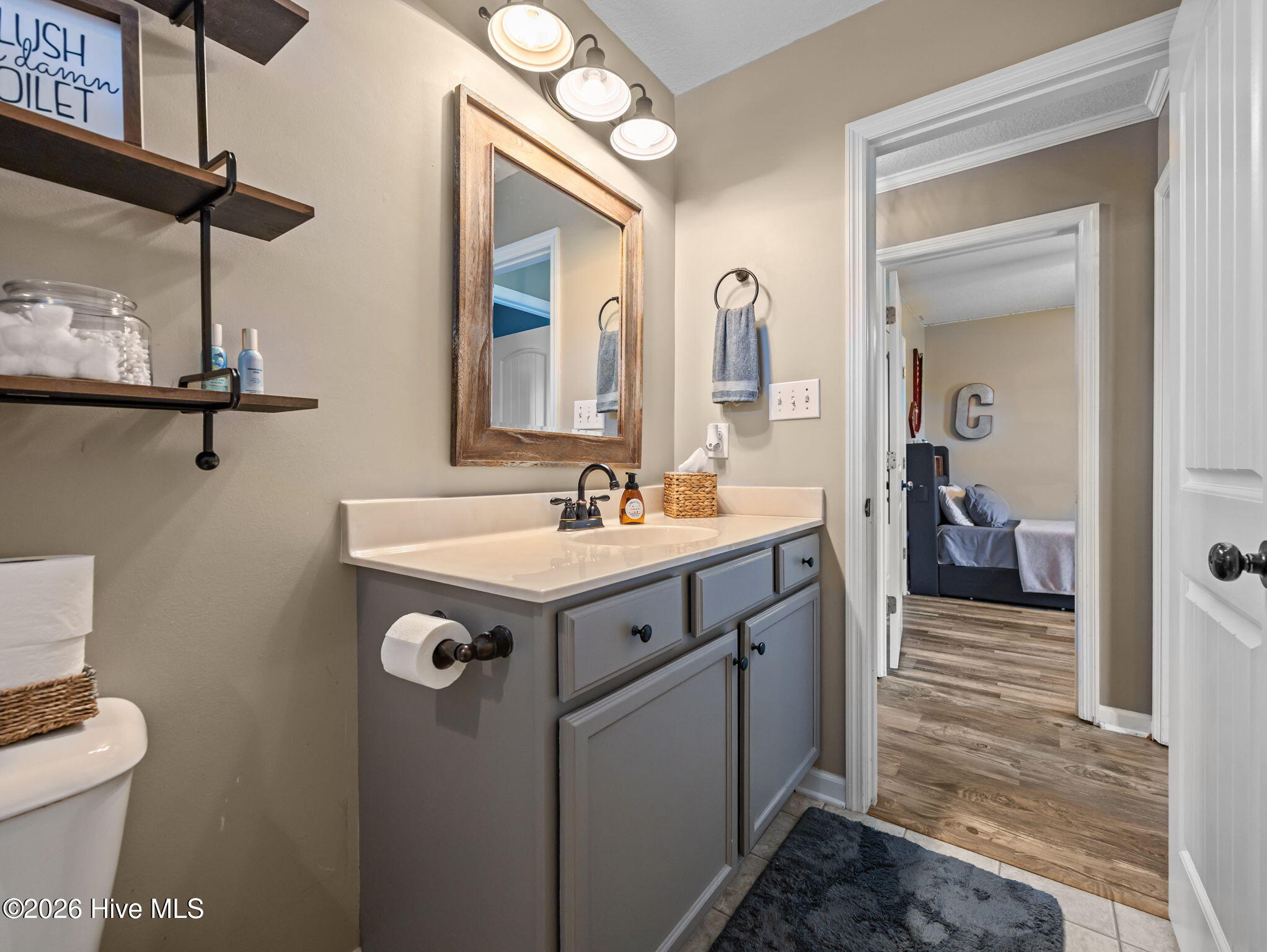 100567595 | Photo 20