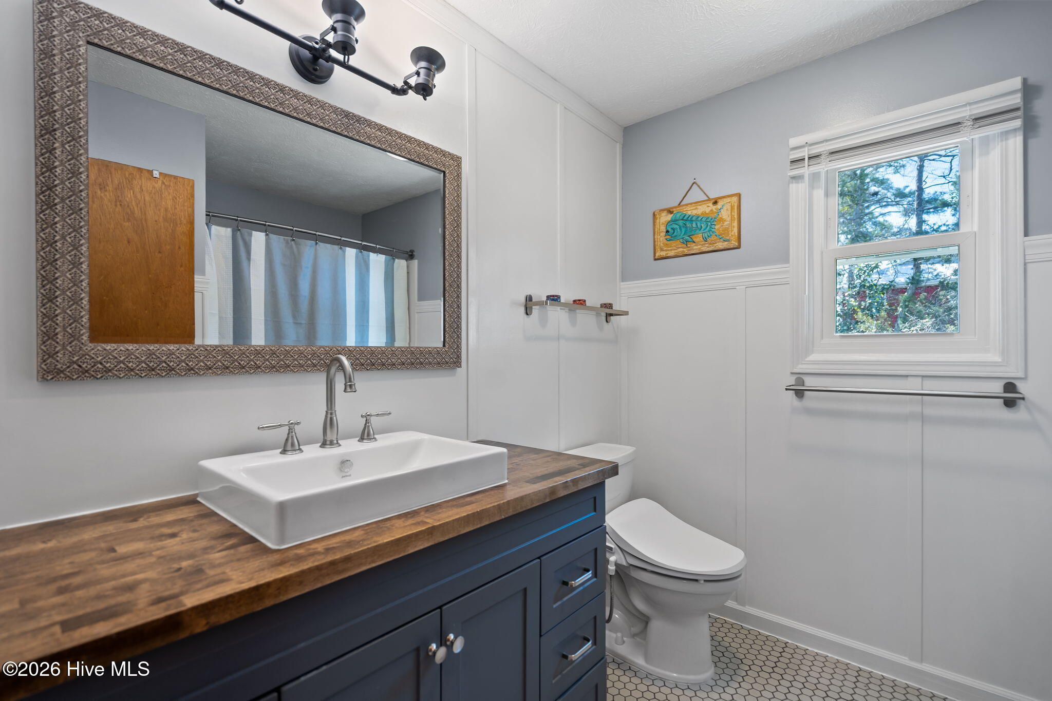 100569191 | Photo 36