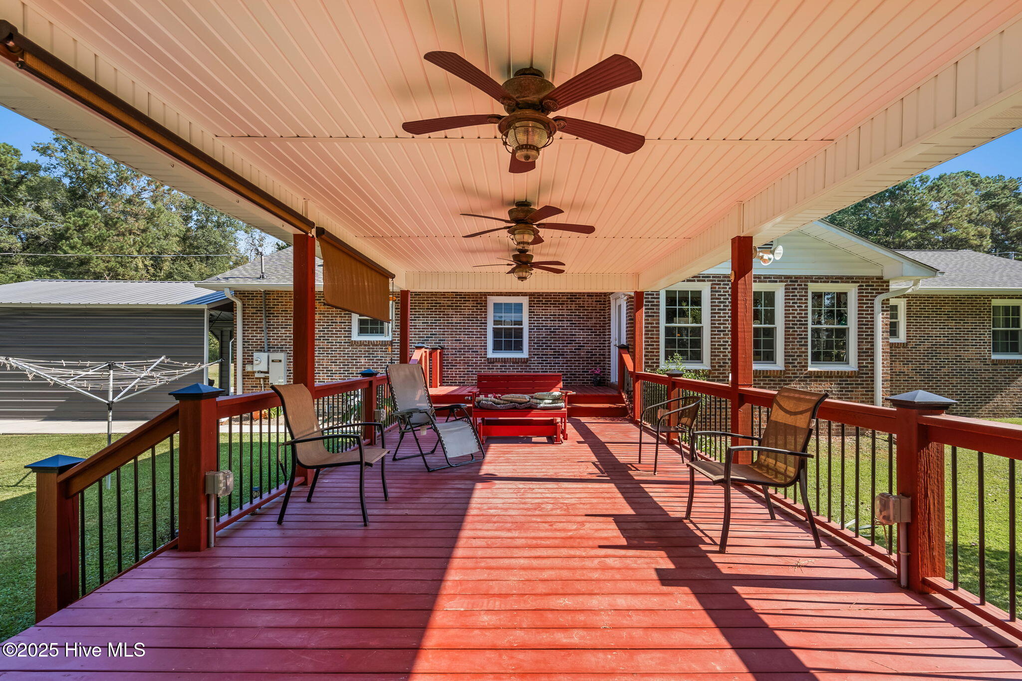 100532446 | Photo 29