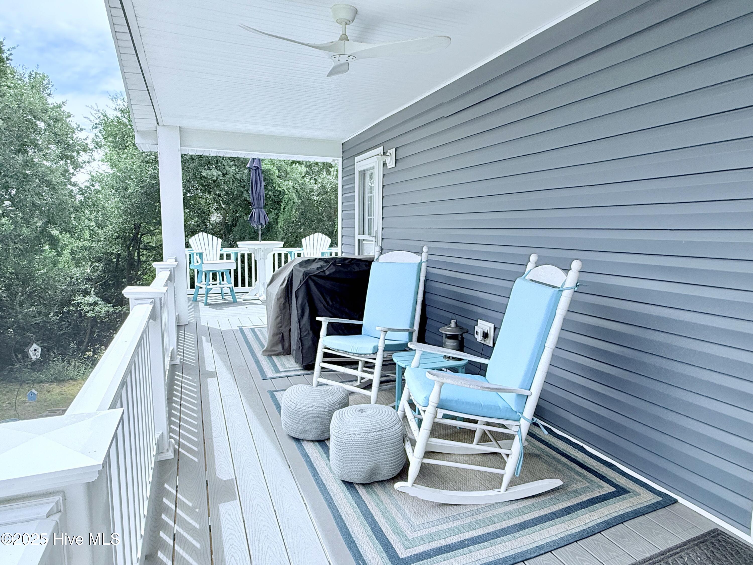 100530009 | Photo 15