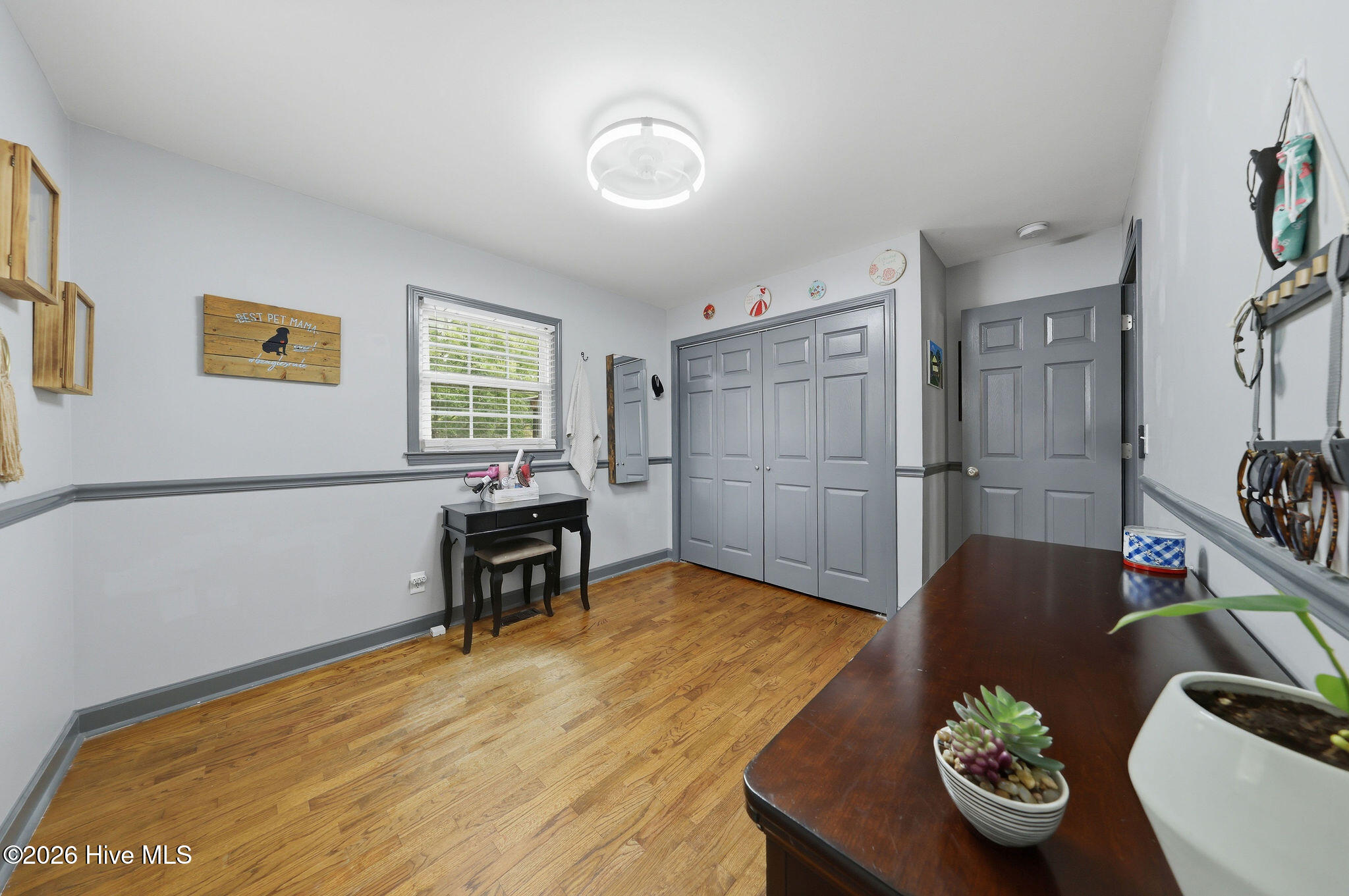 100570539 | Photo 26