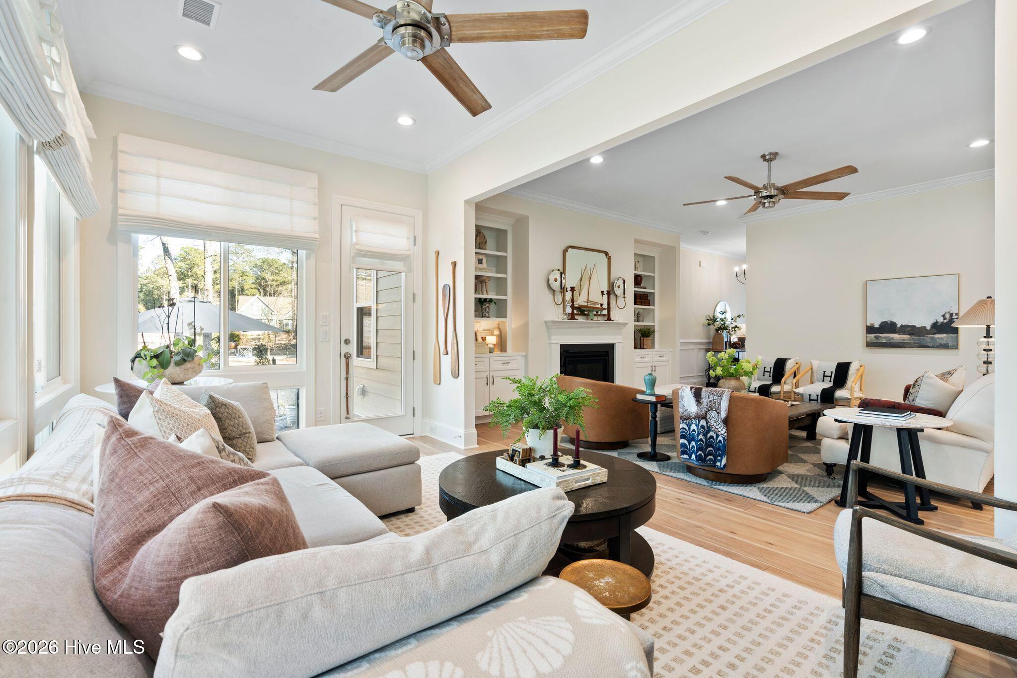 100551668 | Photo 23