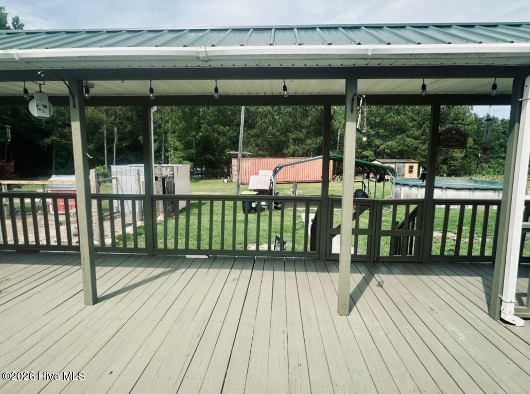 100550417 | Photo 34