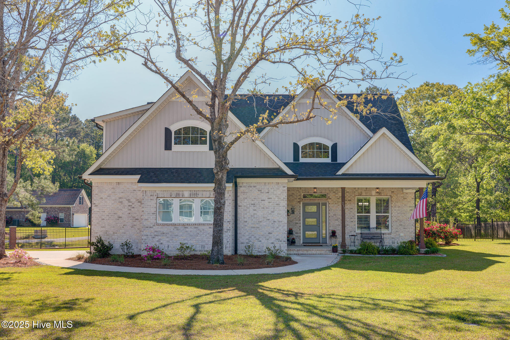 237PineVillageDrive-2