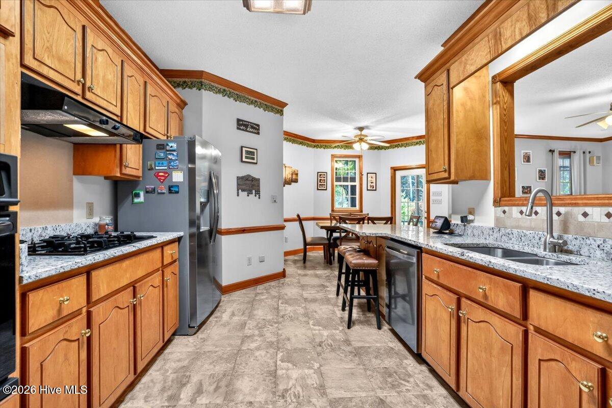 24-105 W Raintree Ln-24