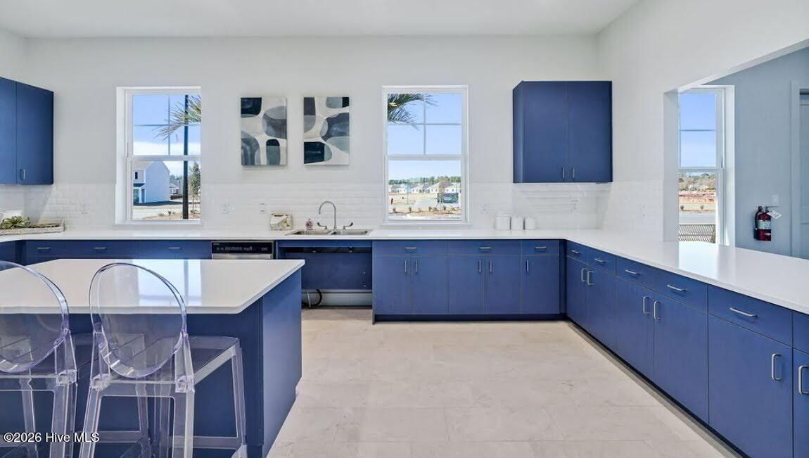 100552647 | Photo 38