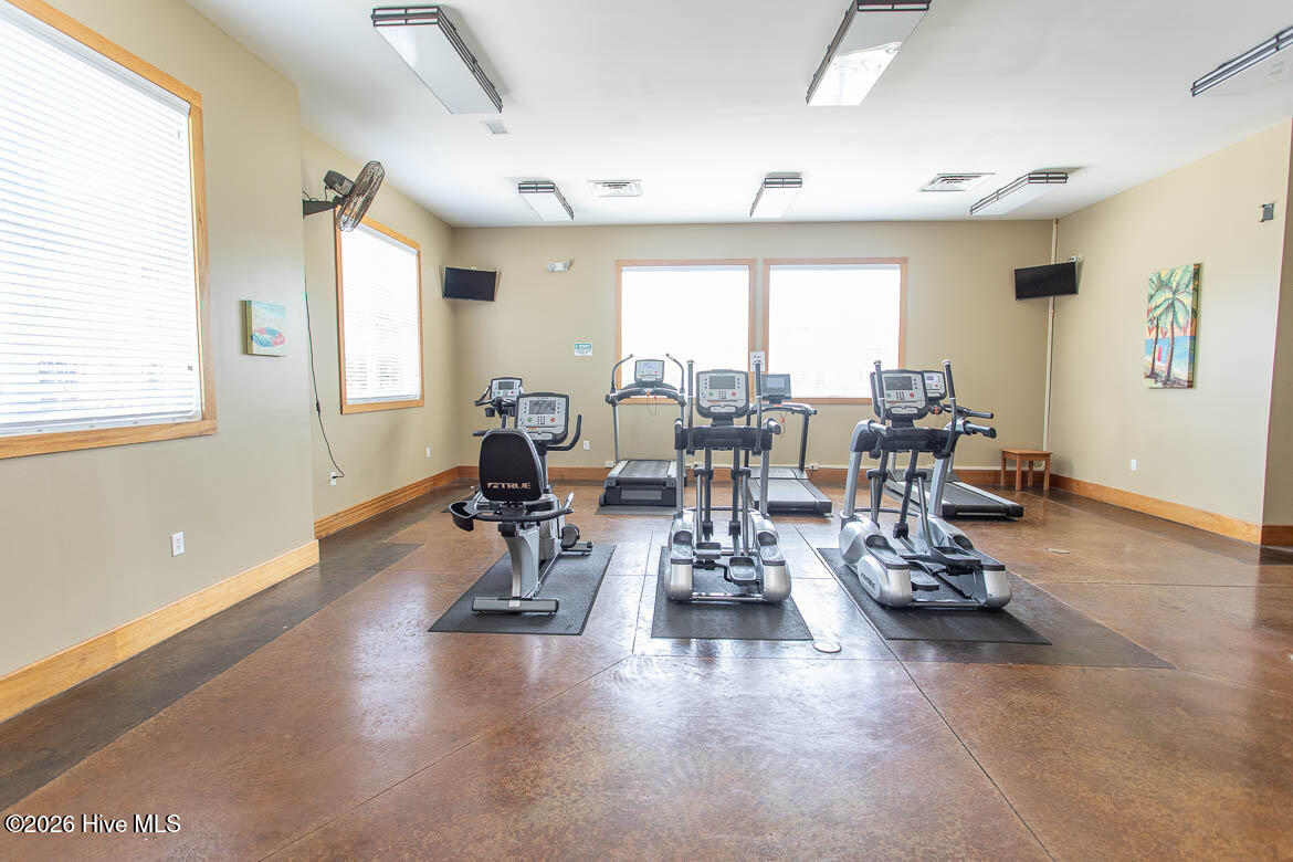 100564838 | Photo 41