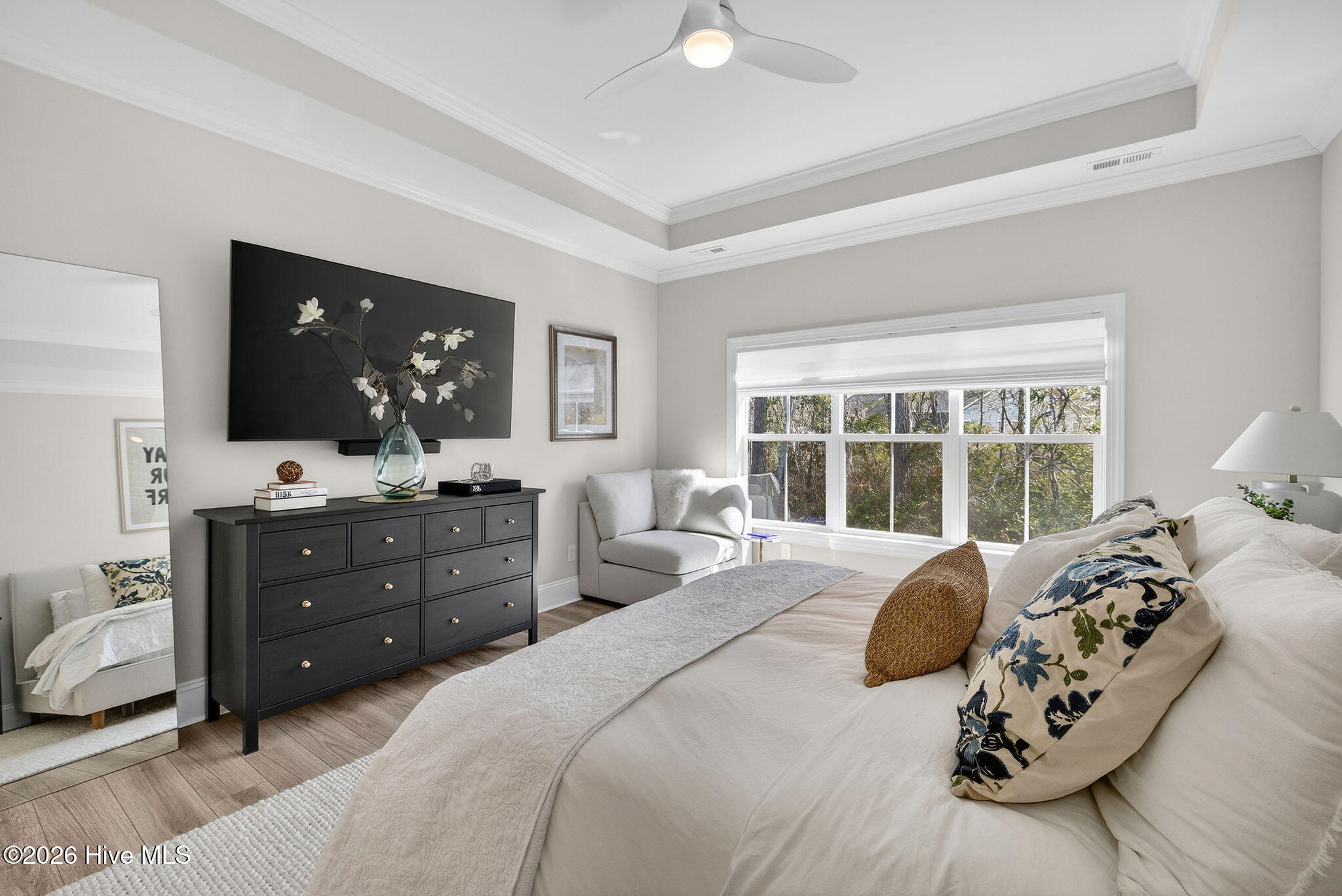 100558378 | Photo 25