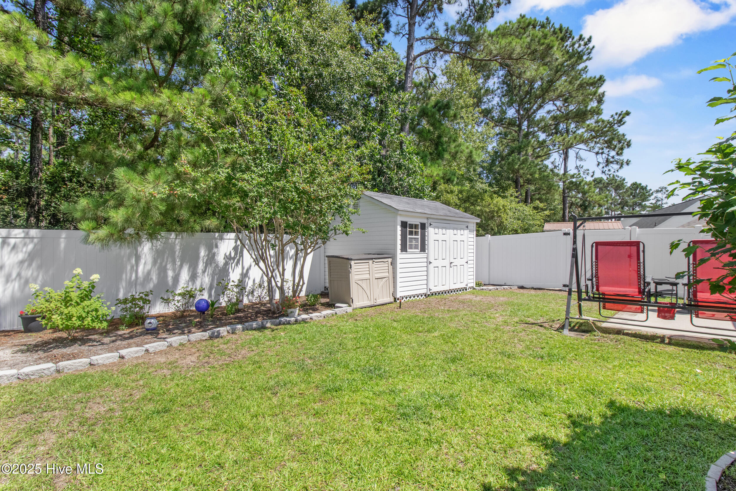 100559196 | Photo 20