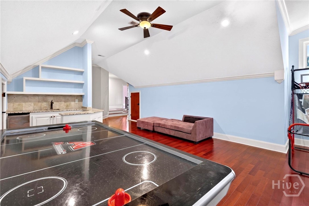 Game room adjacent to home theatre