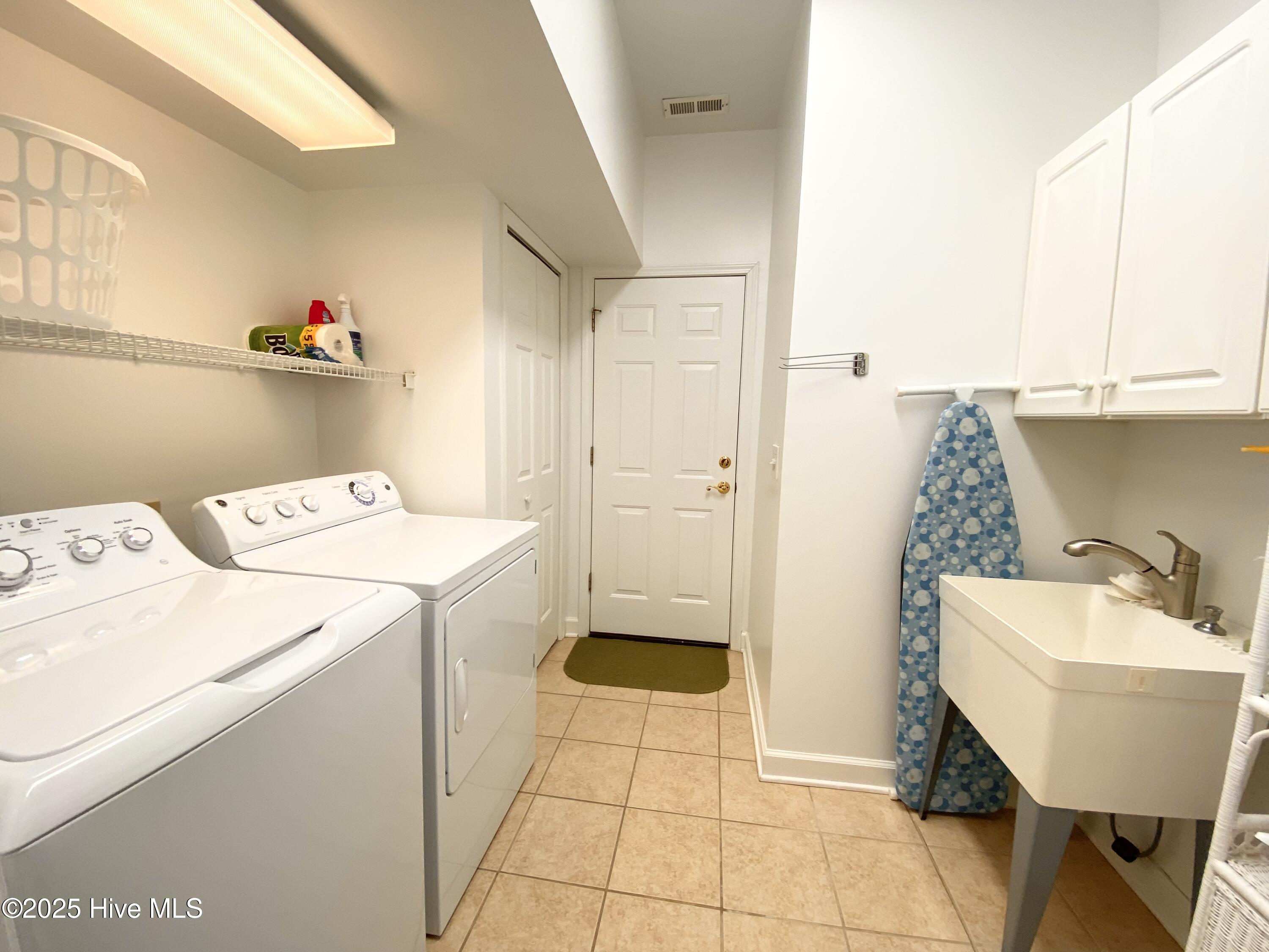 100552494 | Photo 32