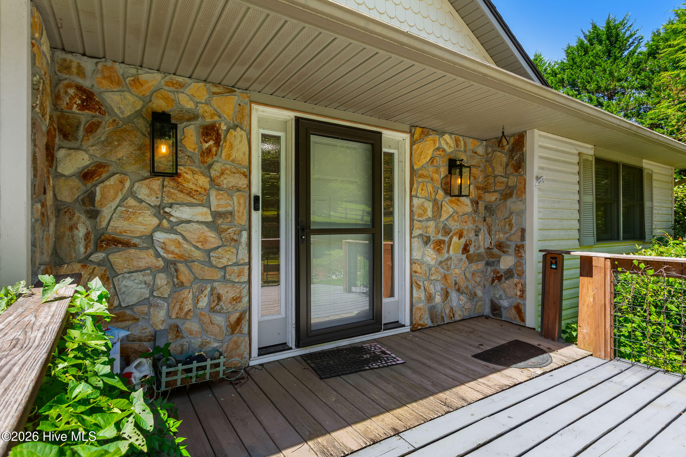 Photo 4 of Single family home for sale at 11 Turkey Trl, Warne, NC 28909 | MLS# 100601197 | Listing updated on 2026-09-03