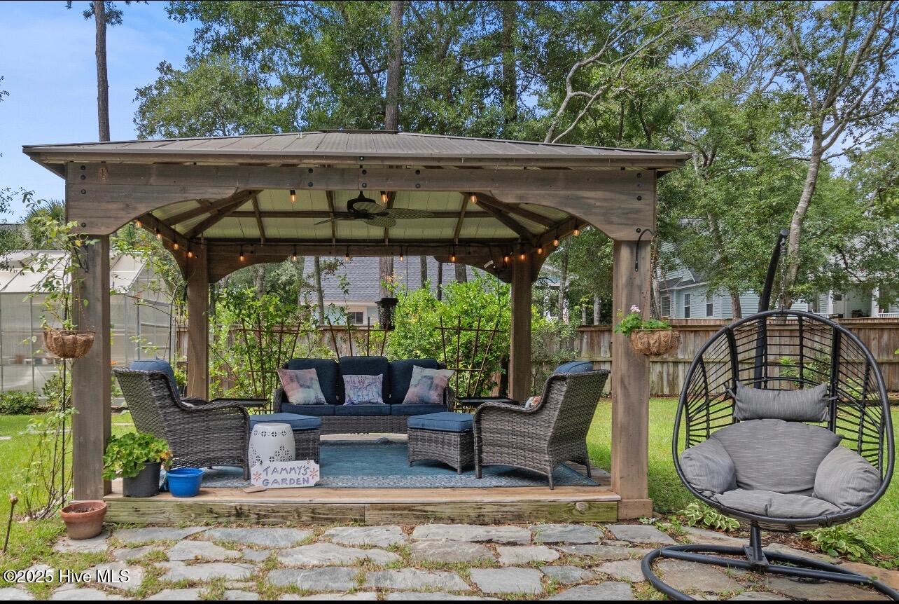 100522421 | Photo 58