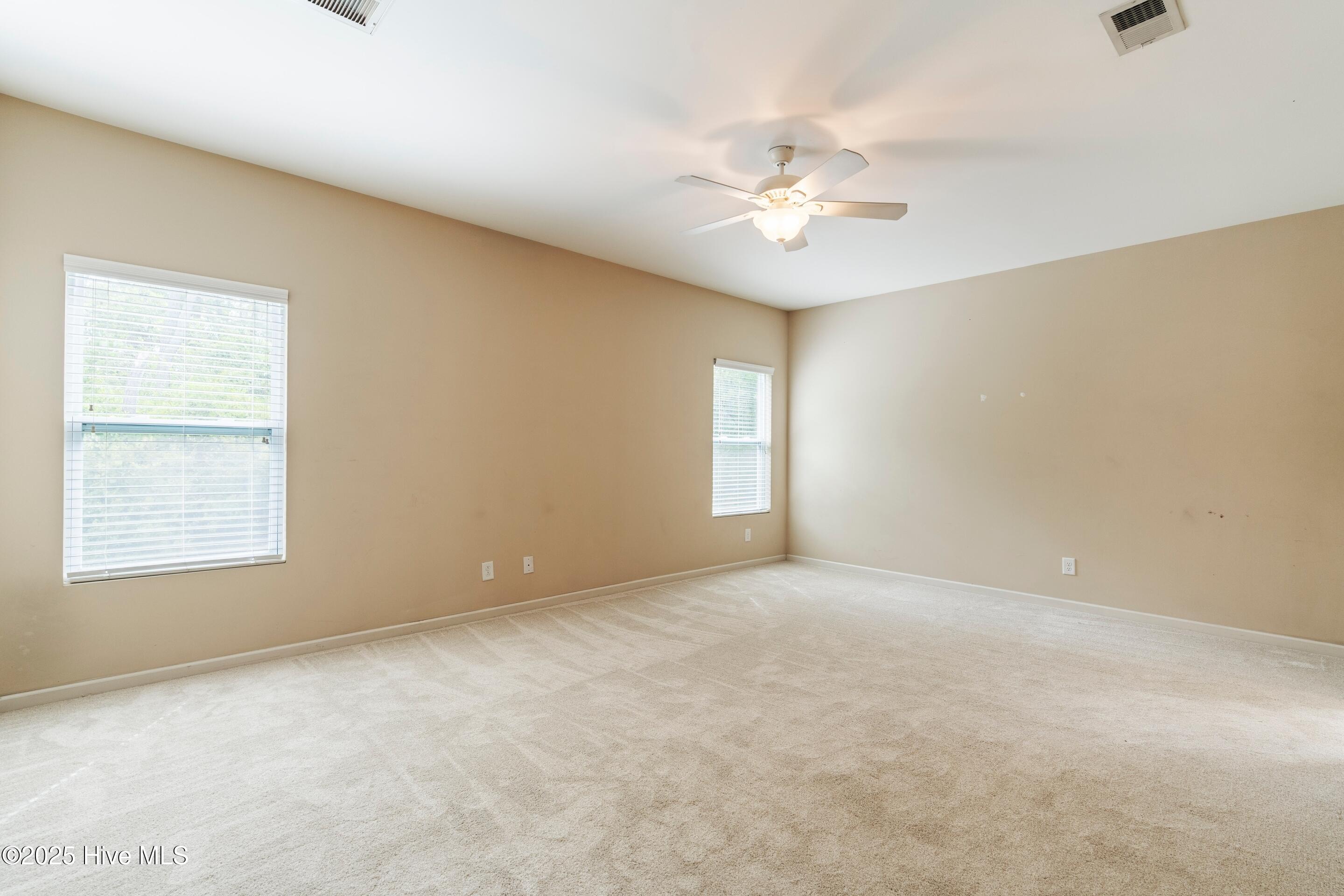 100522432 | Photo 34