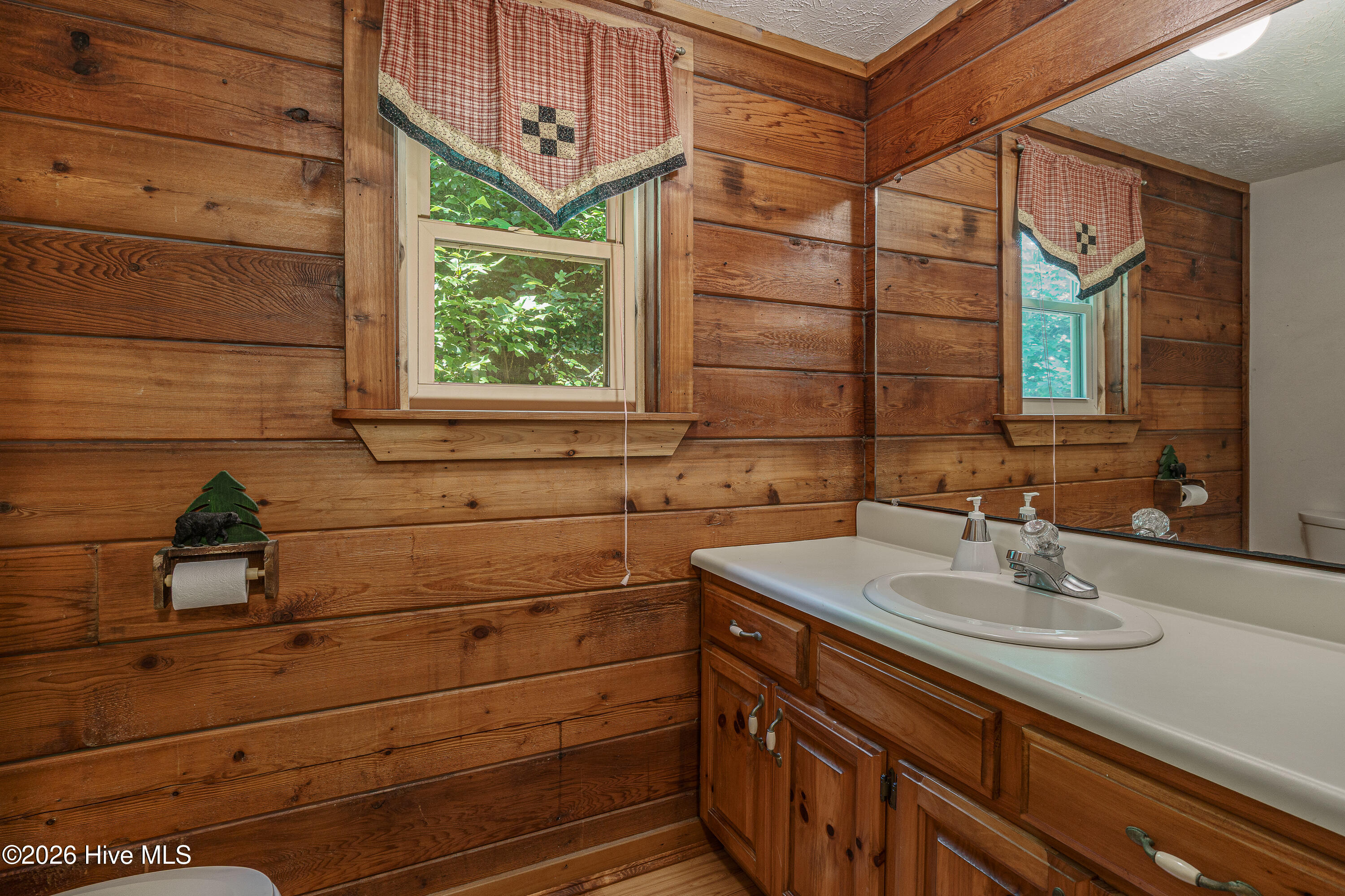 Exterior photo of 525 Beaver Ridge Road, Murphy, NC 28906. MLS: 100596484
