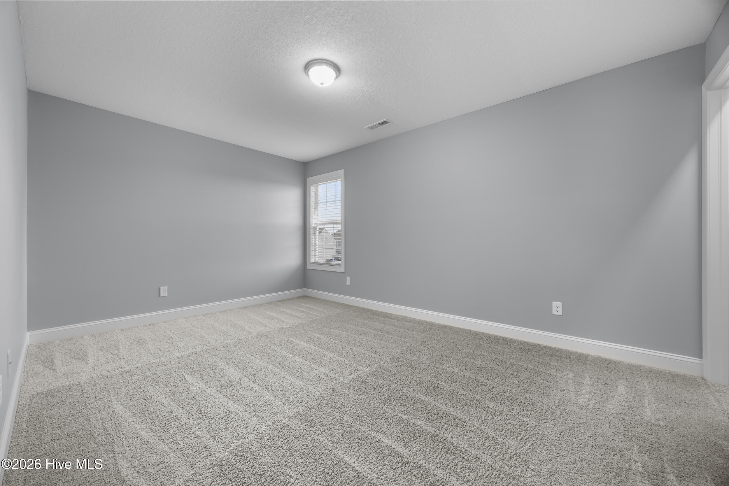 100550034 | Photo 40