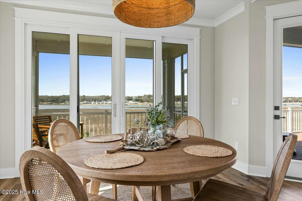 100498532 | Photo 11