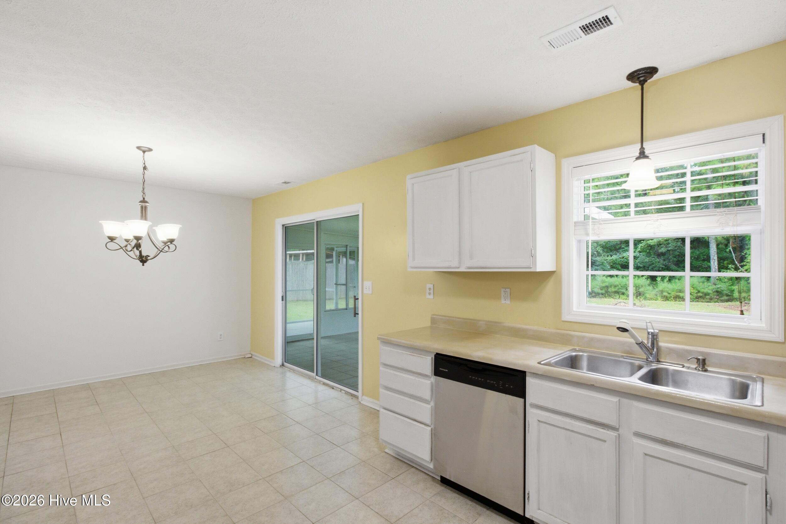 5709 County Line Road,New Bern