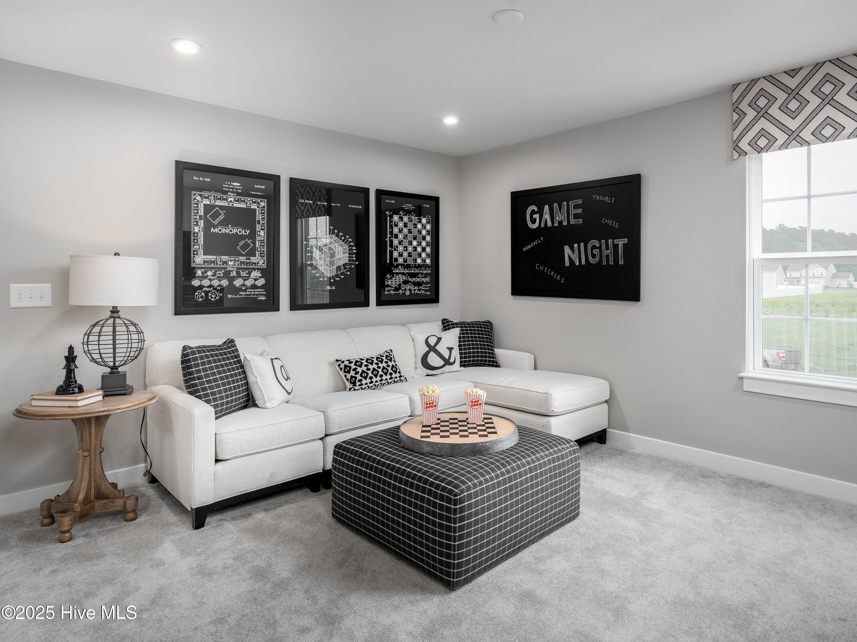 100503430 | Photo 15