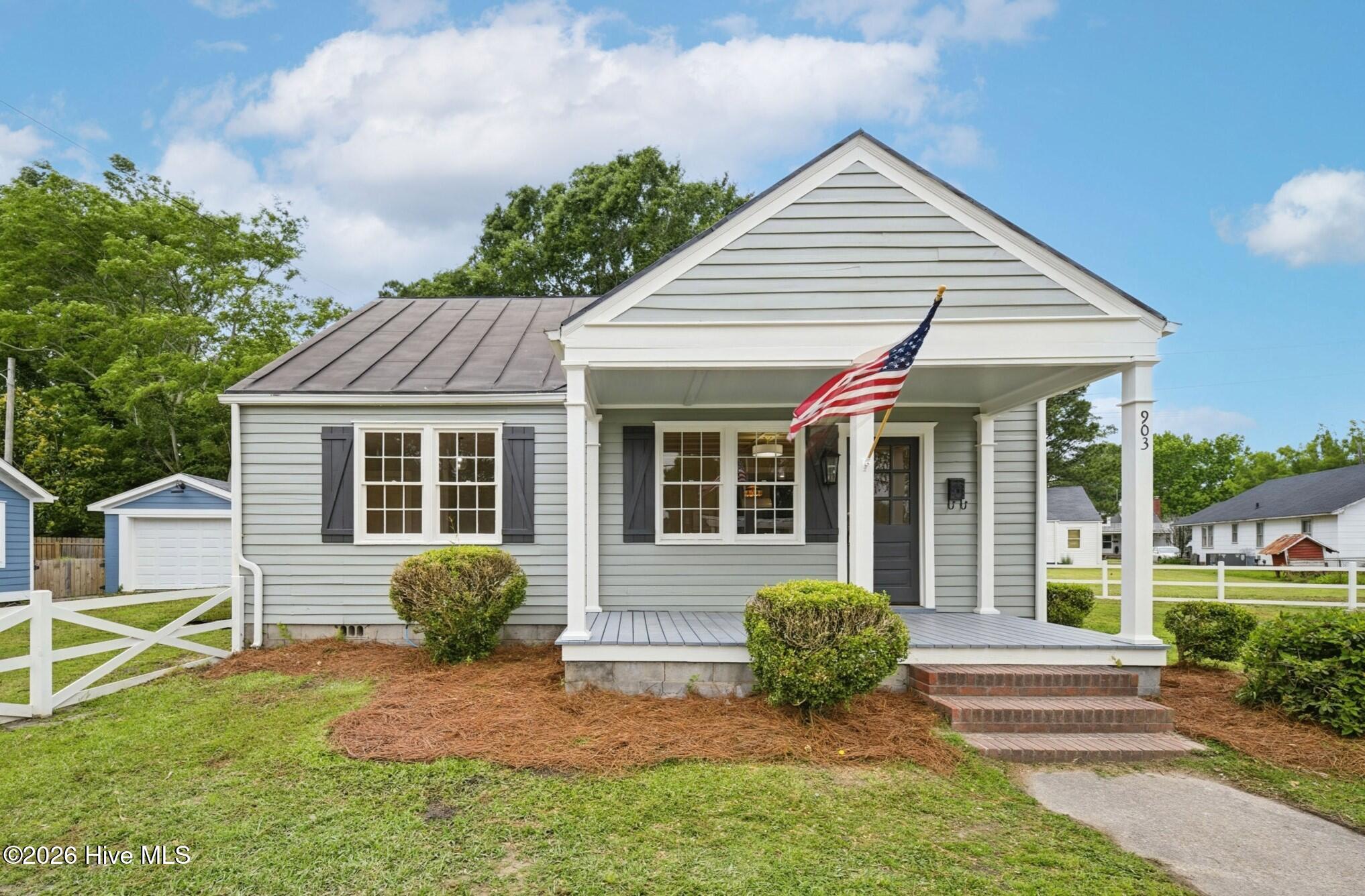 Featured listings