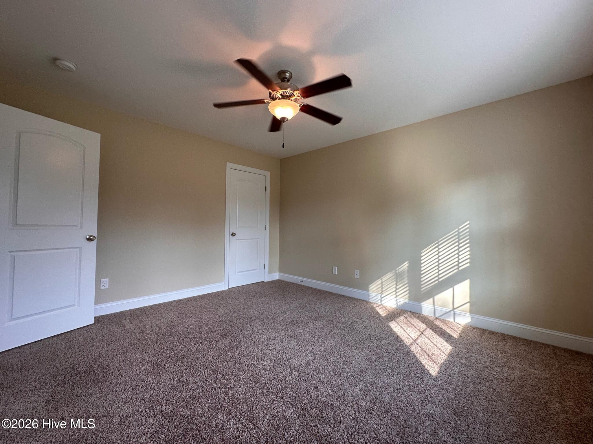 100557868 | Photo 44