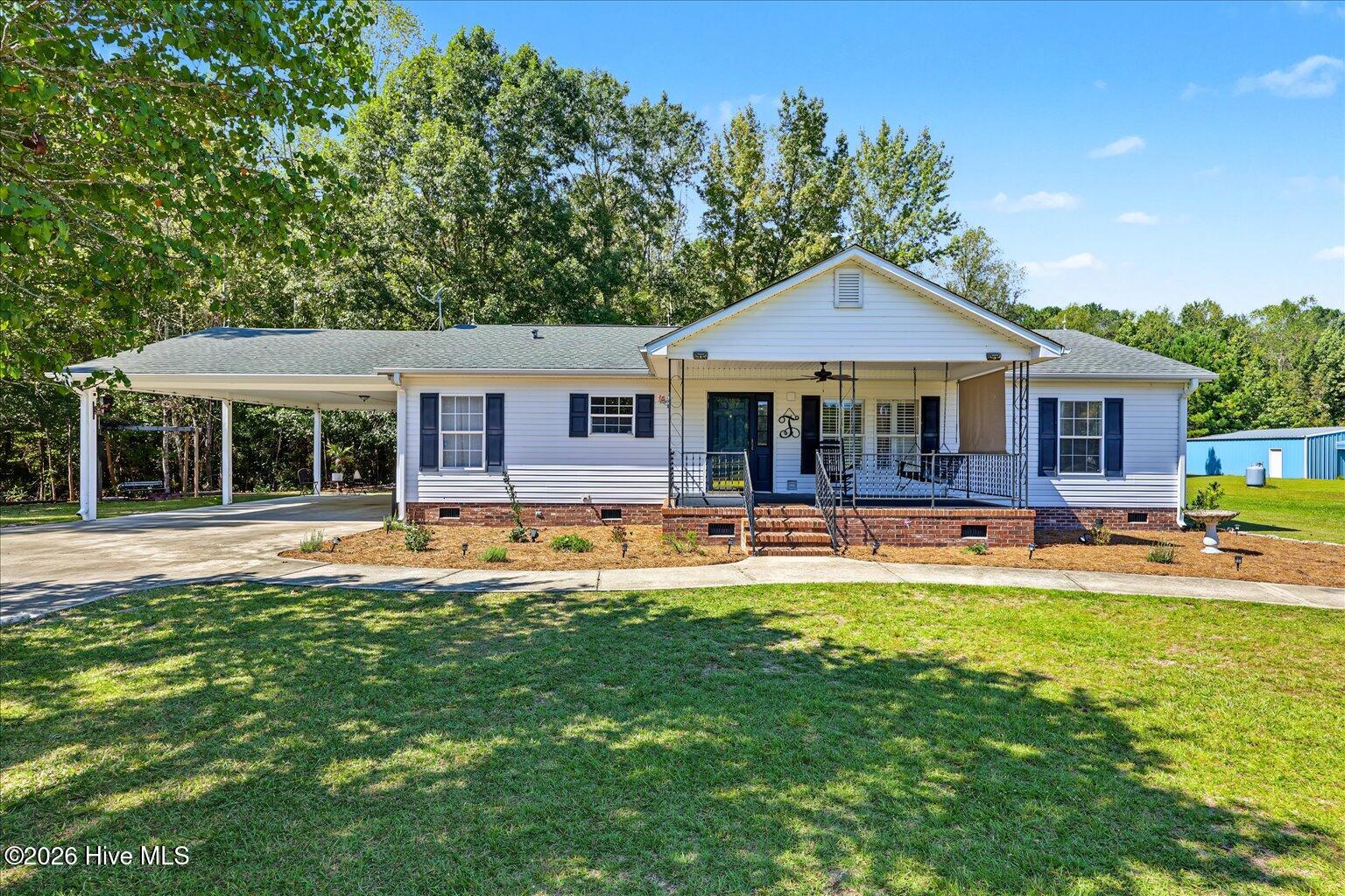 Photo 1 of Single family home for sale at 1101 Old NE Rd, Hallsboro, NC 28442 | MLS# 100608038 | Listing updated on 2026-10-05