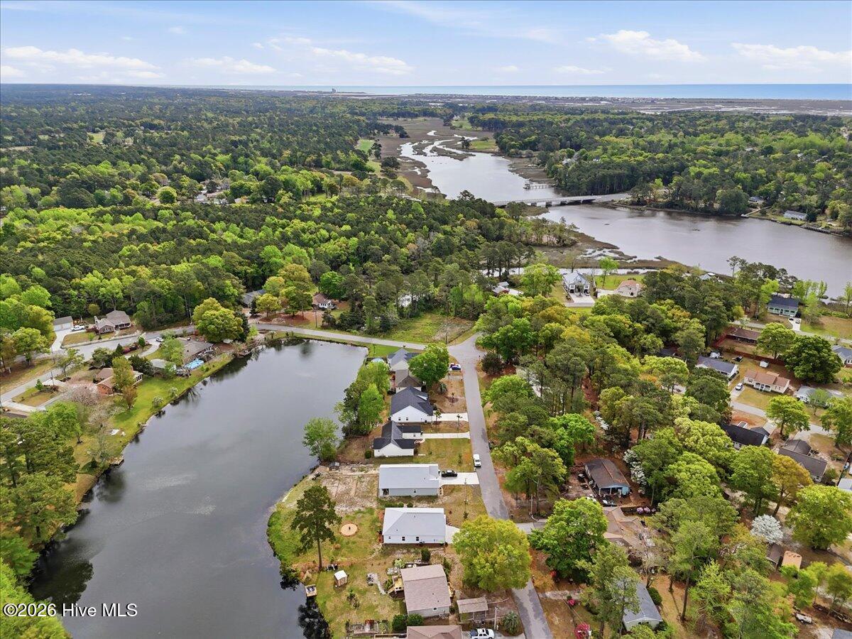 100566058 | Photo 64