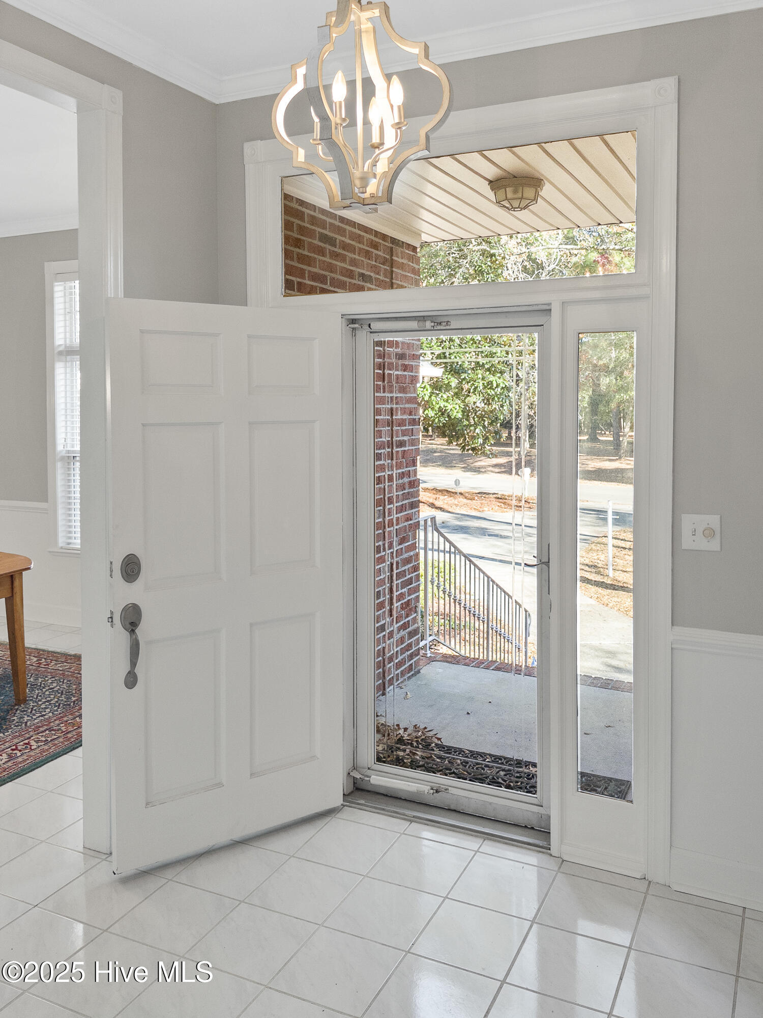 100543941 | Photo 17