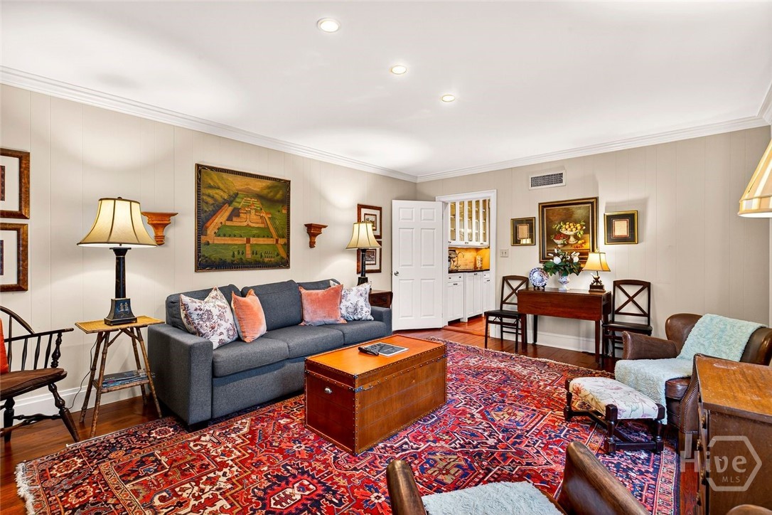 208 E Liberty Street, Savannah, GA, 31401