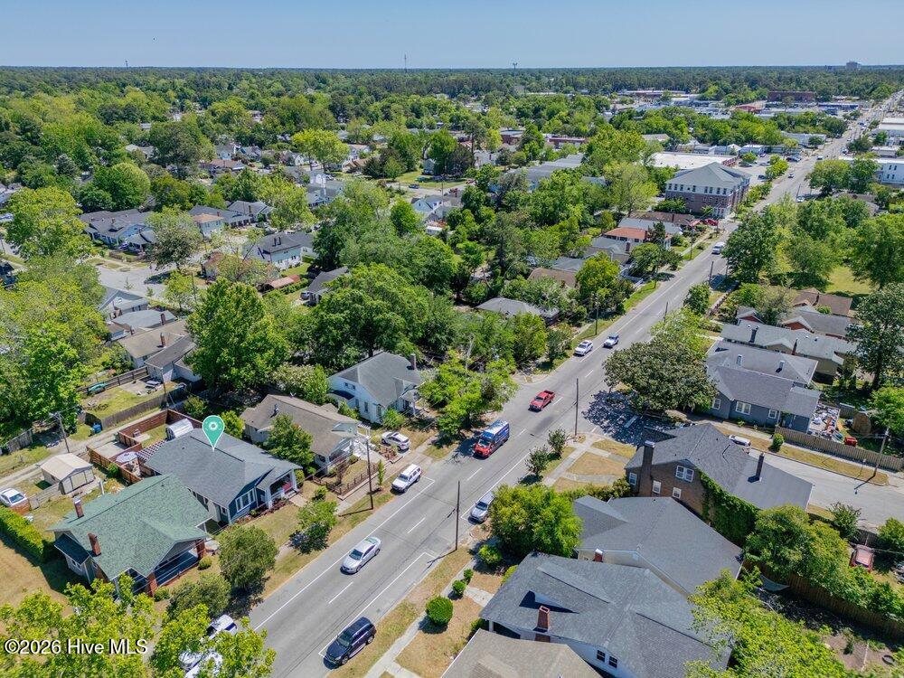 100568579 | Photo 36