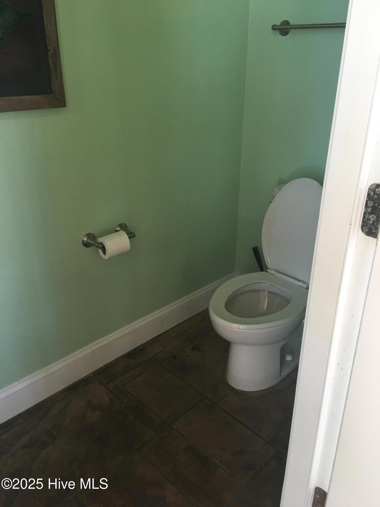 100514130 | Photo 150