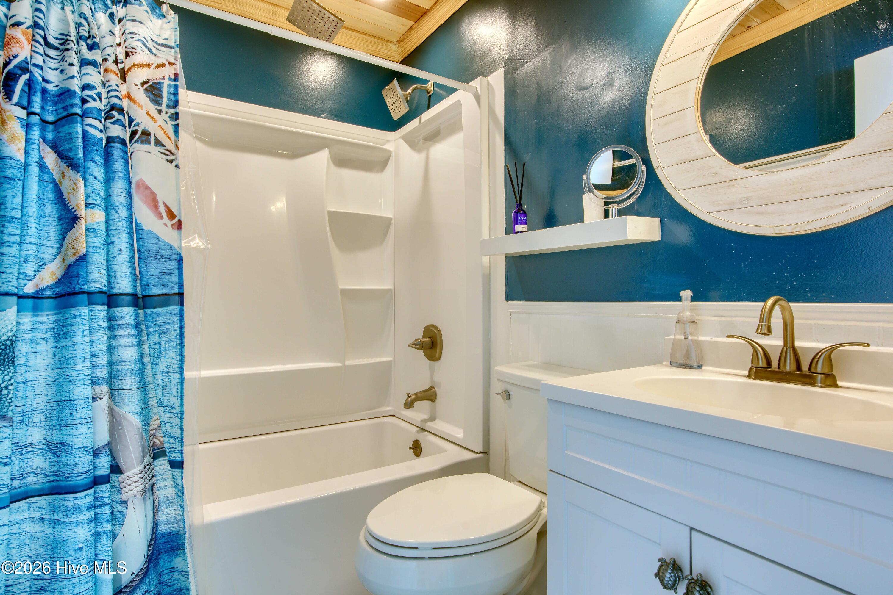 100550124 | Photo 27