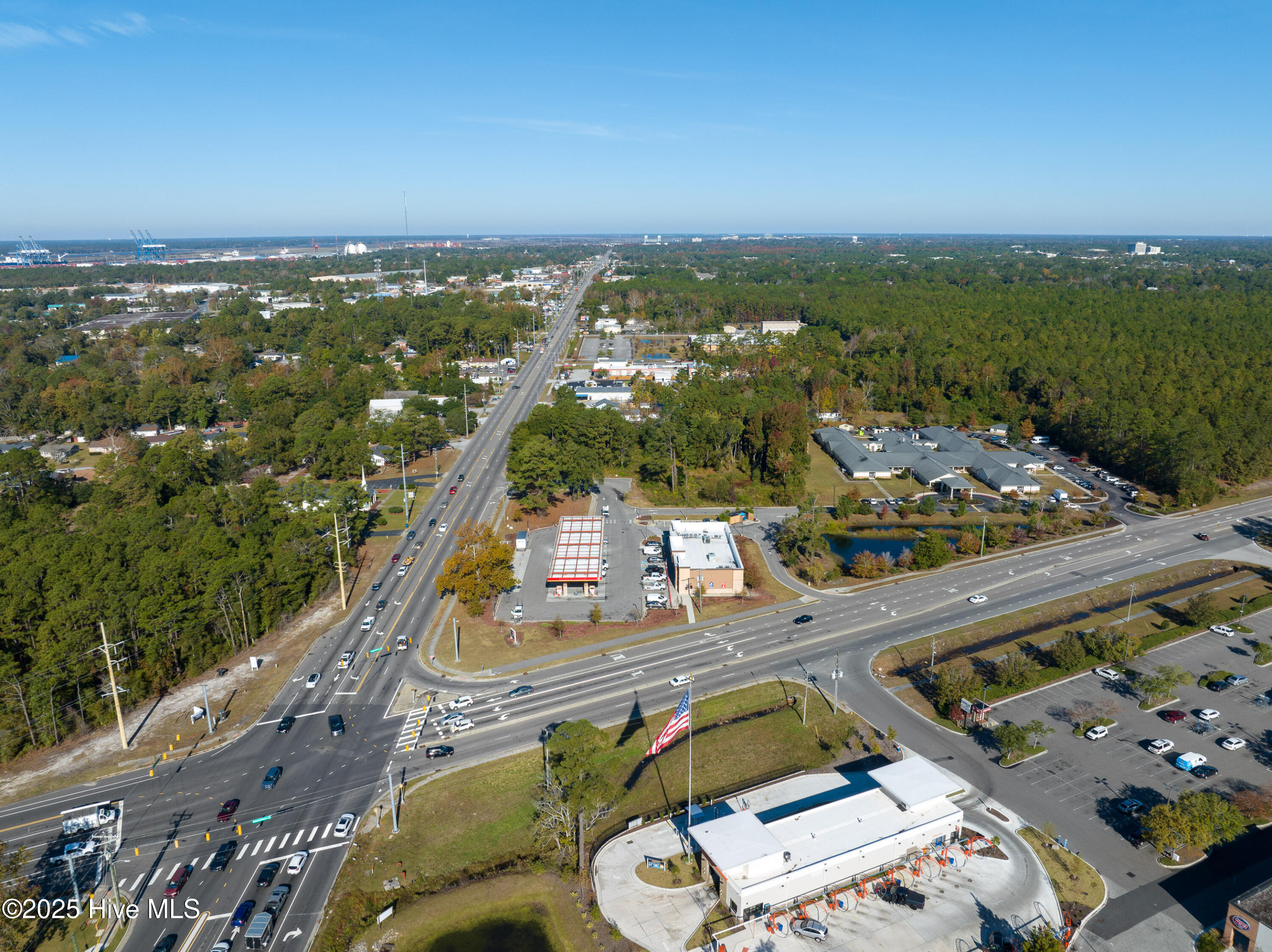 100540457 | Photo 29