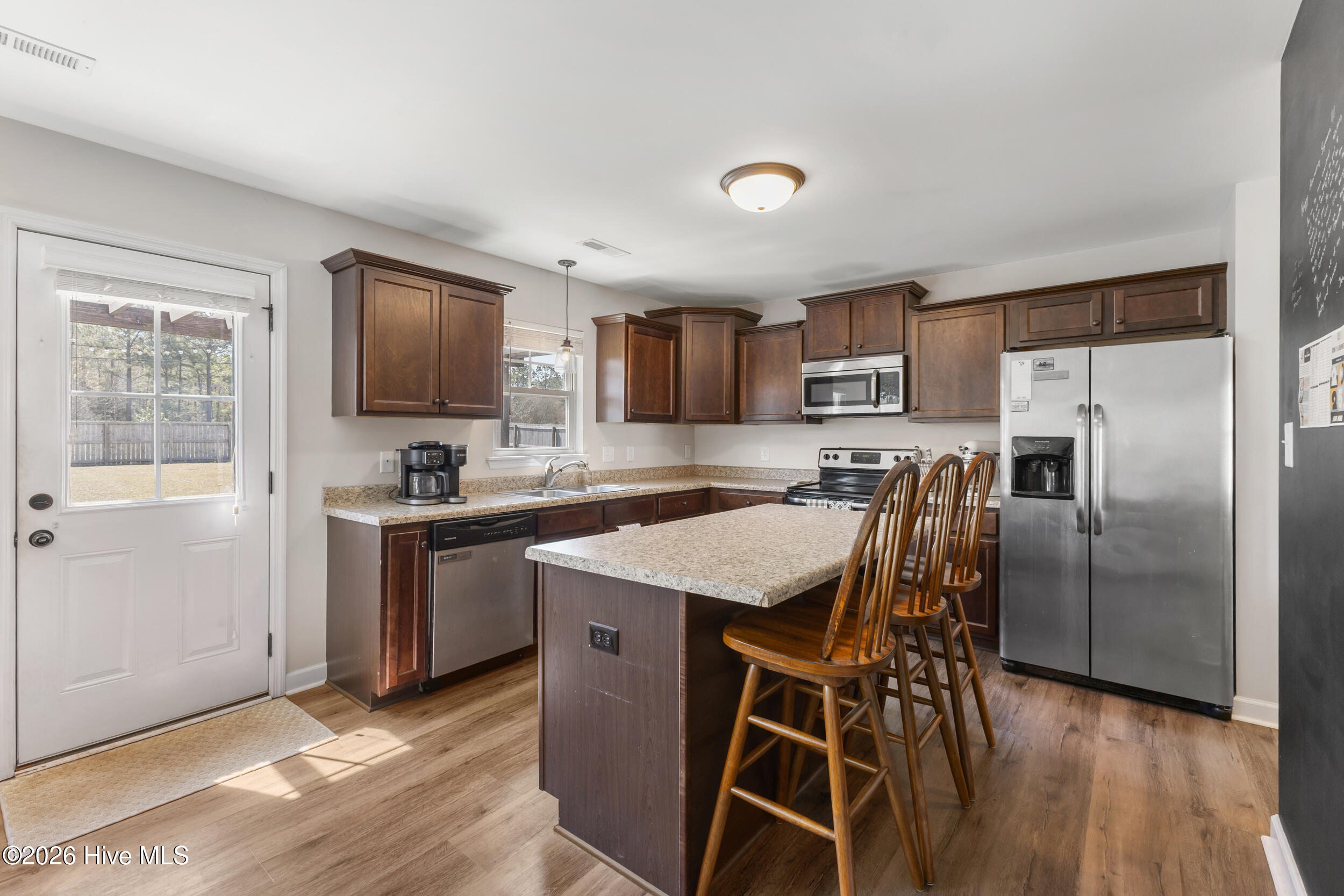 100563533 | Photo 10