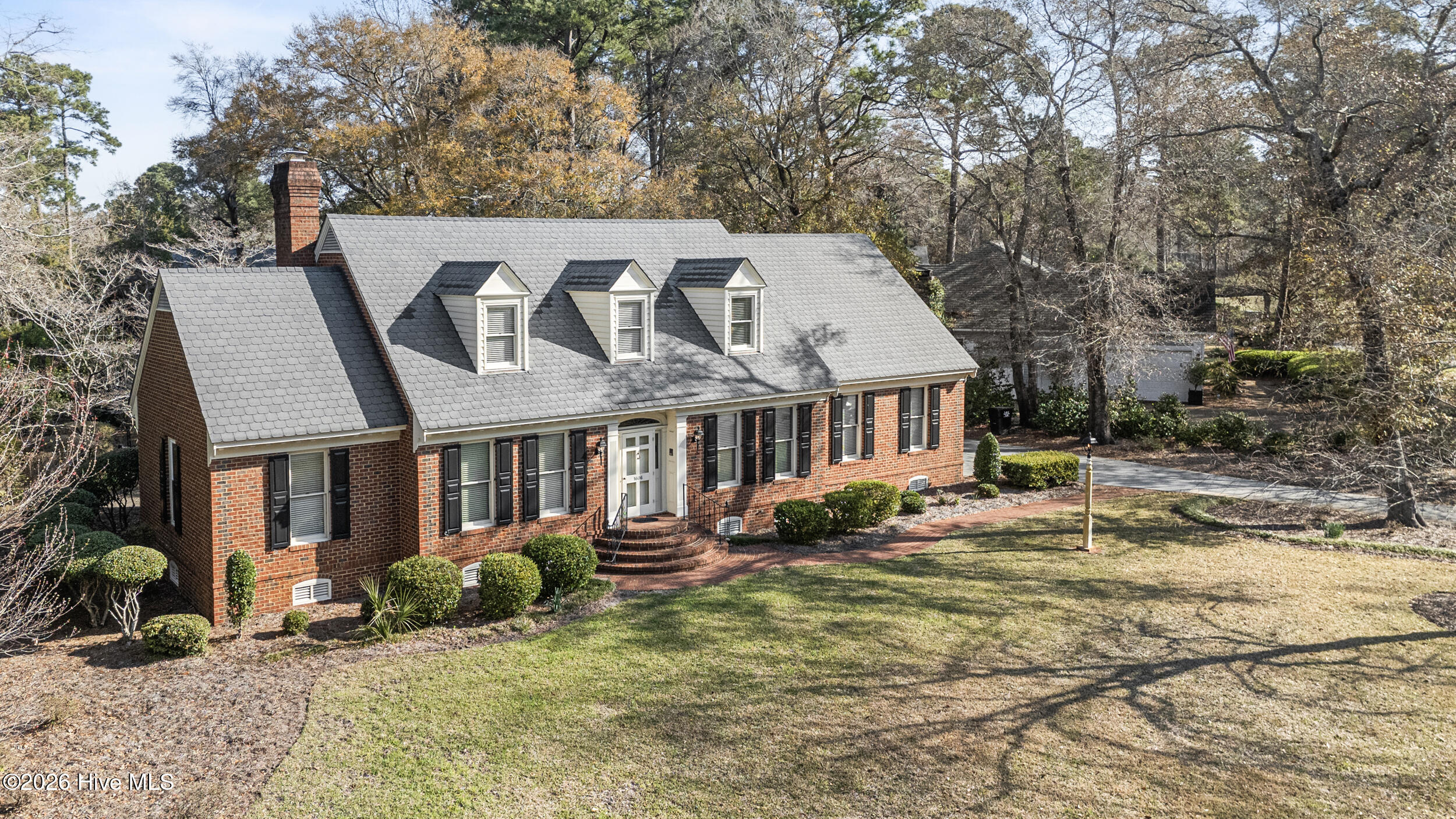 100560704 | Photo 79