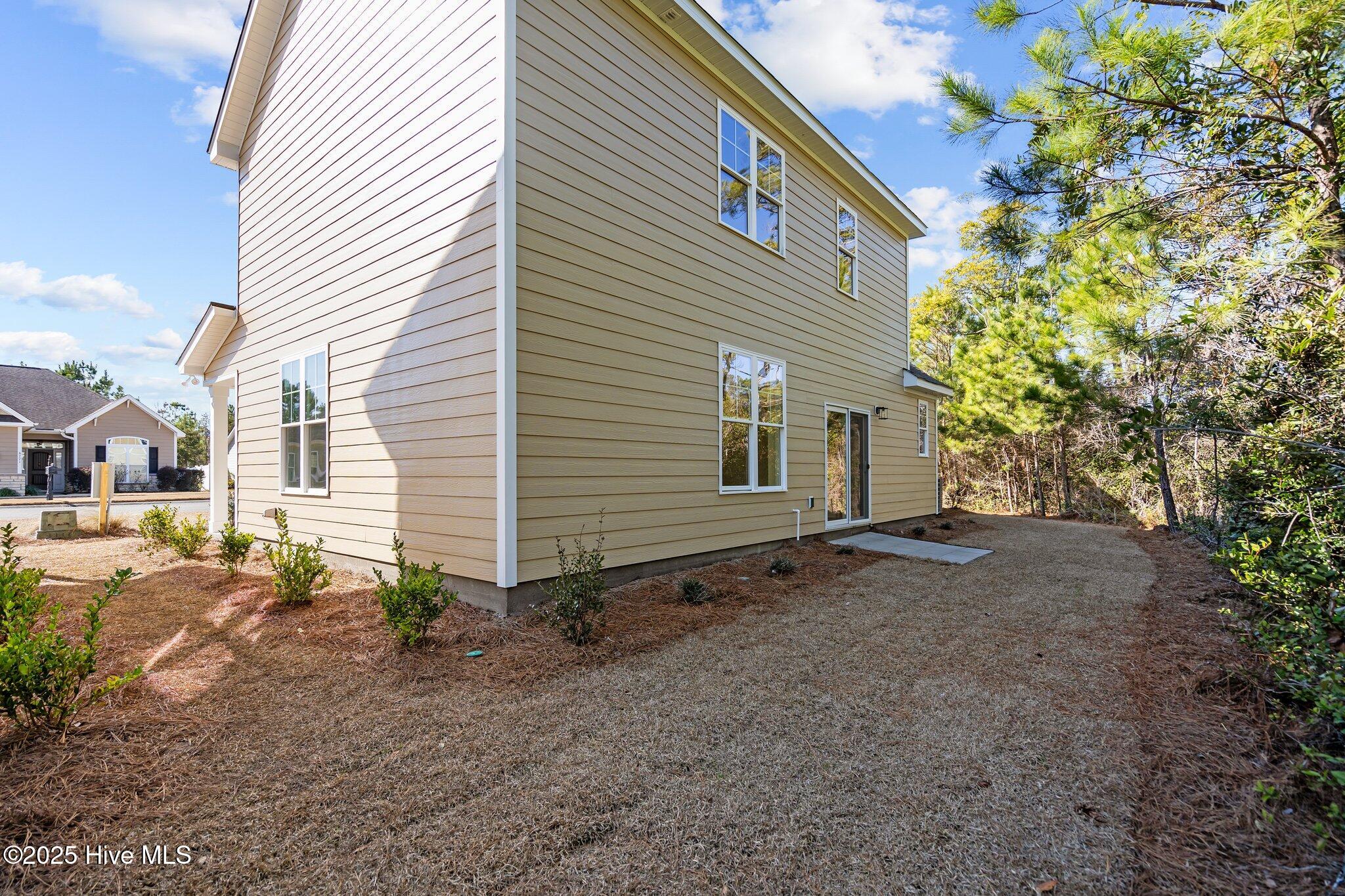 100487563 | Photo 42