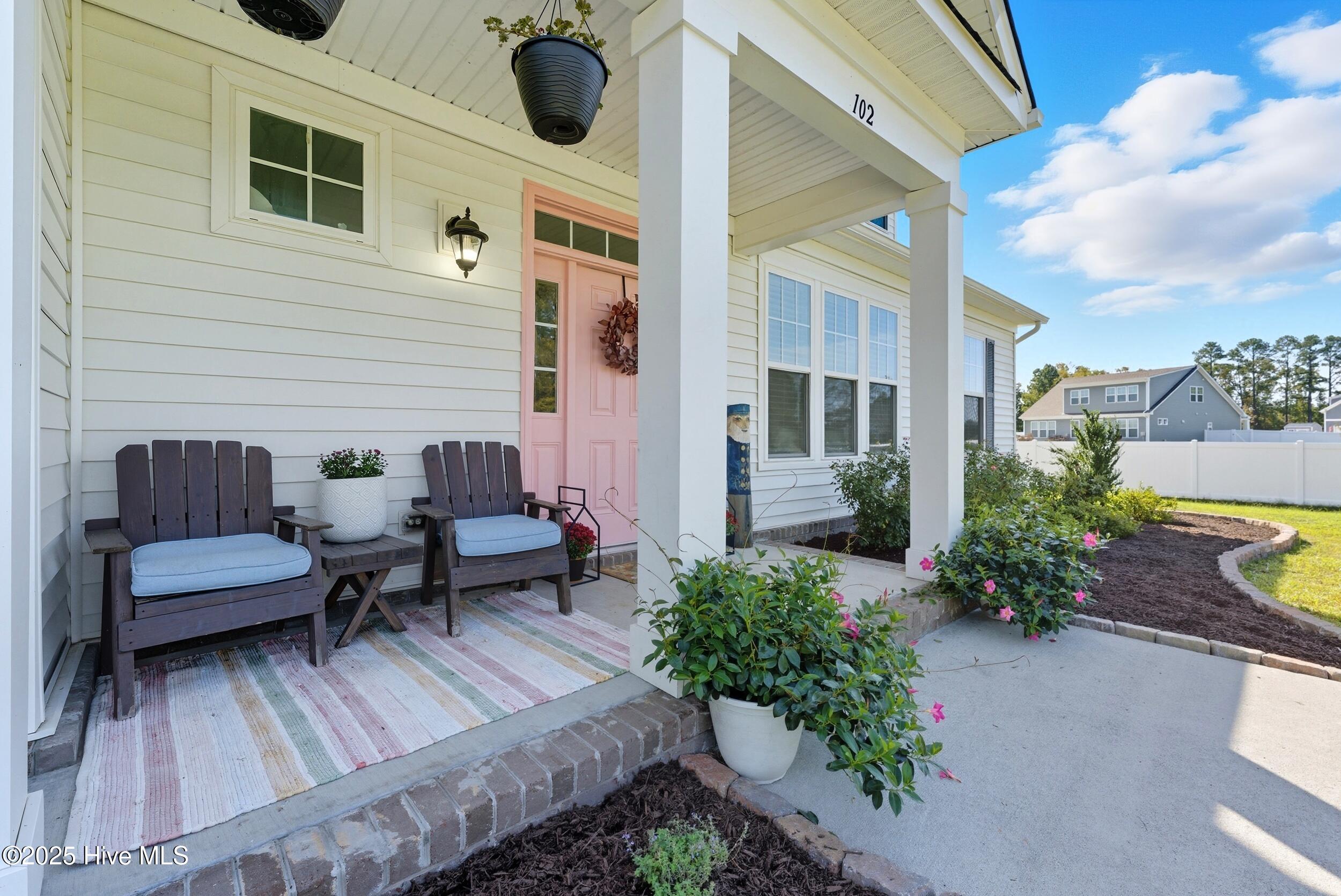 Homes for sale in Moyock, NC | 102 Evelyne Dr, Moyock, NC 27958 | MLS# 100532151