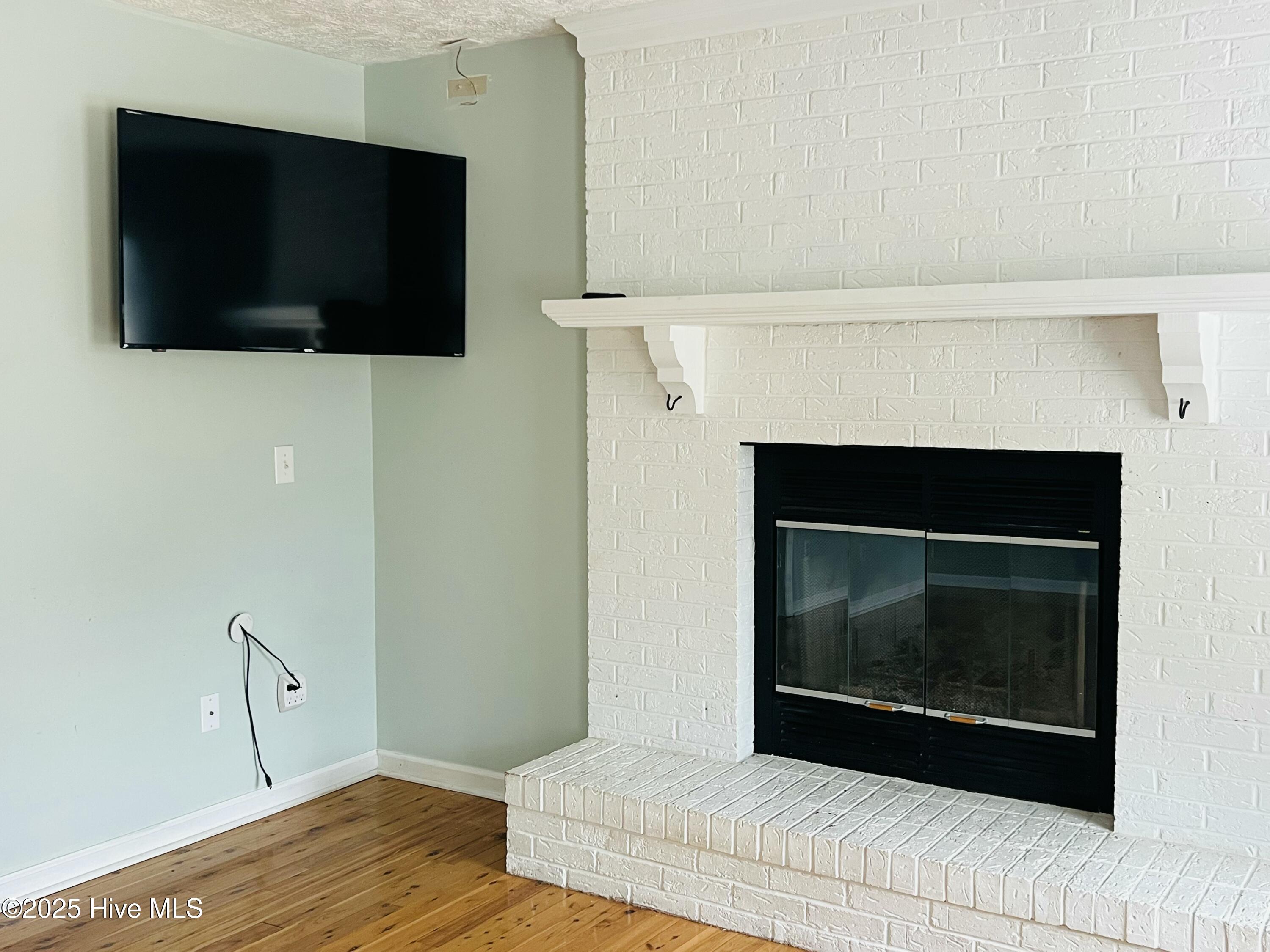 100544545 | Photo 14