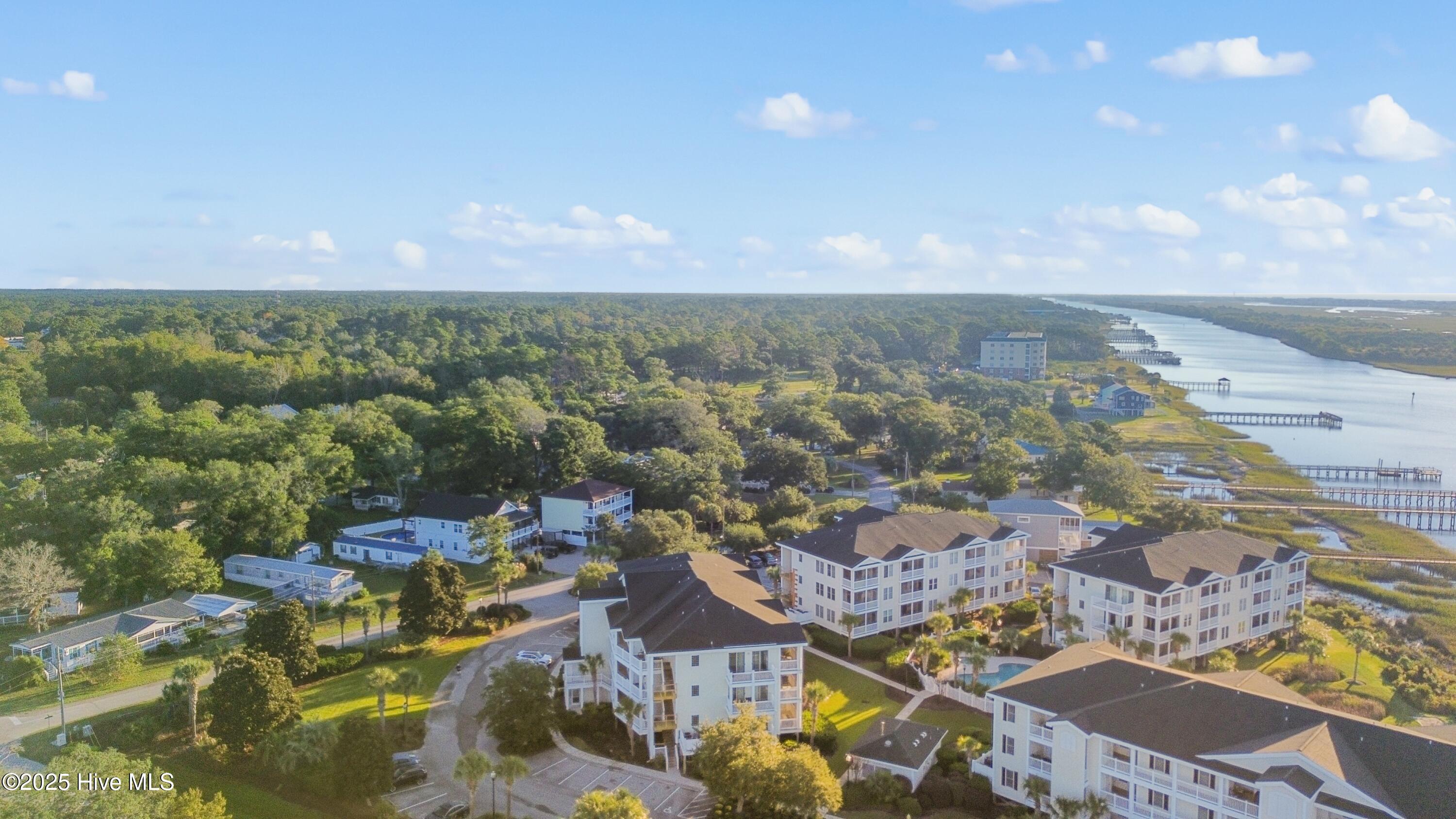 100536707 | Photo 37