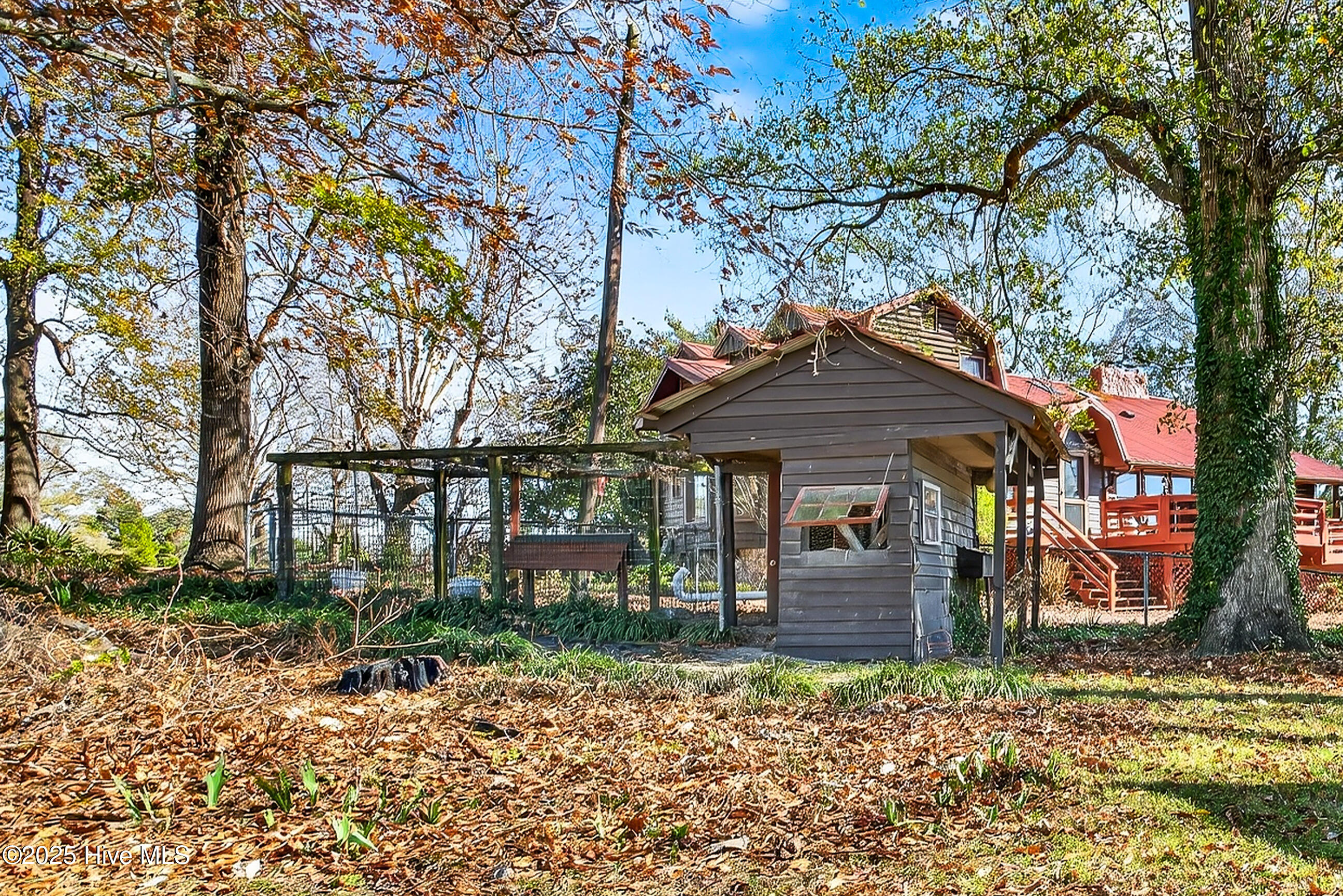 100544846 | Photo 46