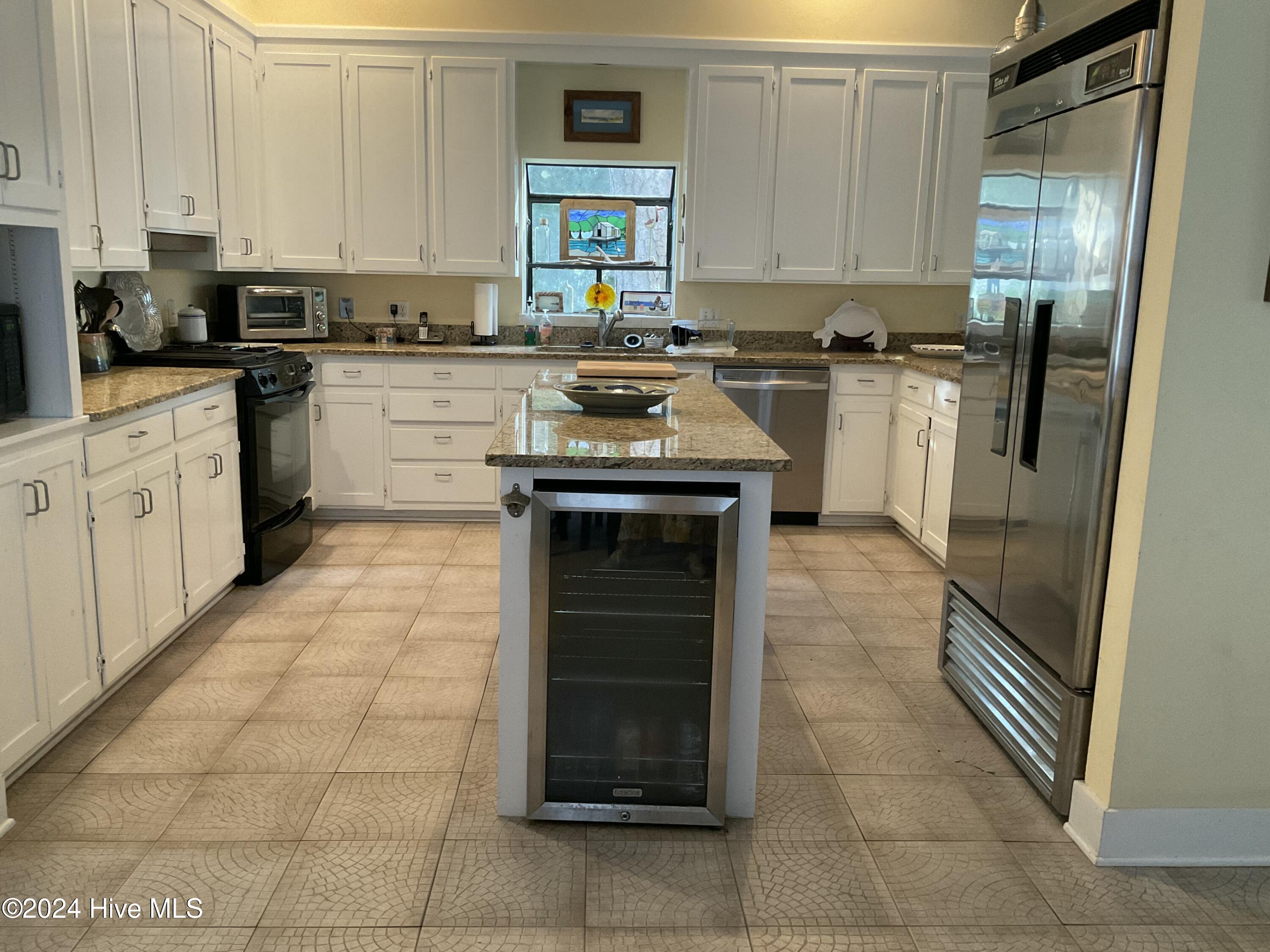 Large kitchen