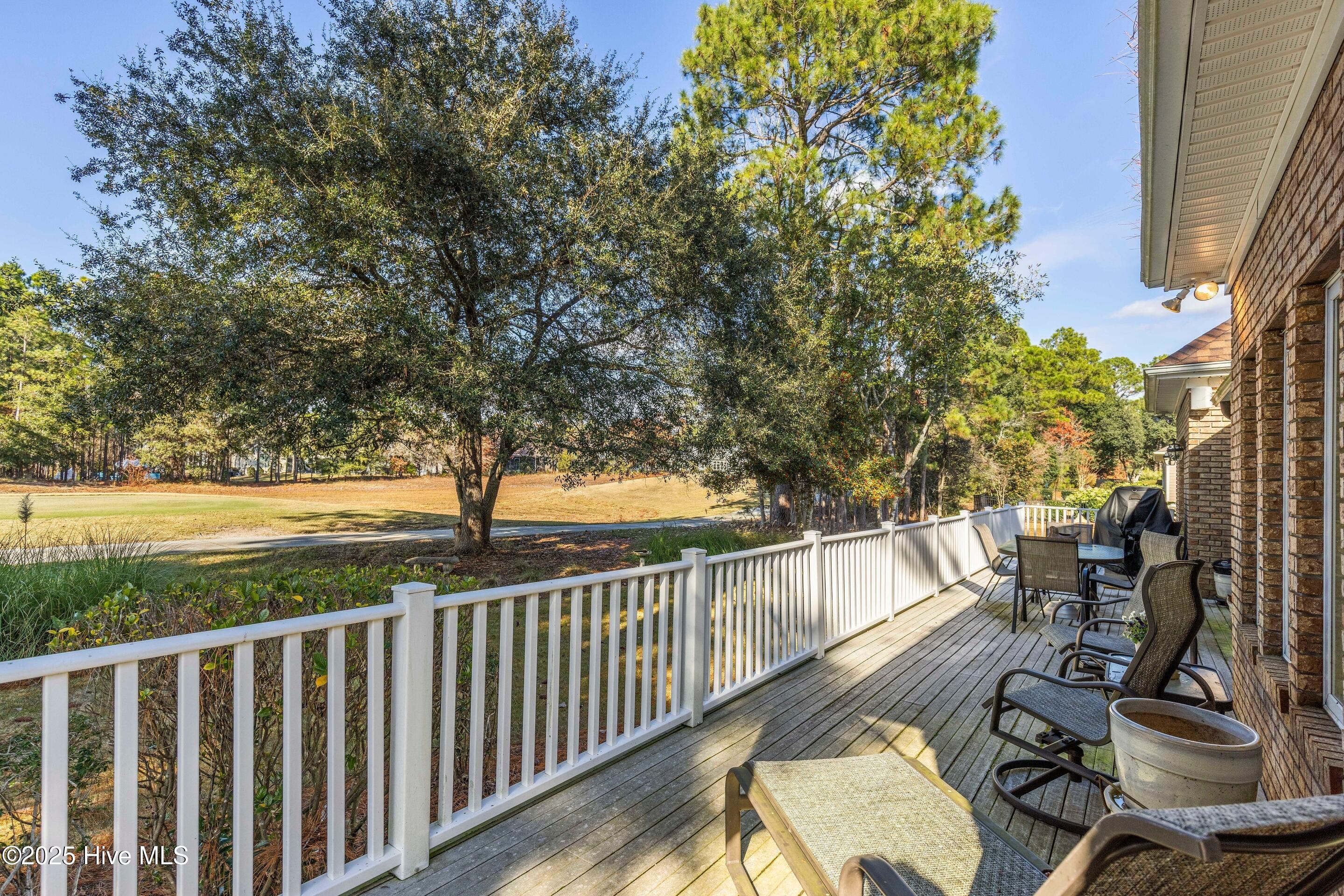 100545020 | Photo 54