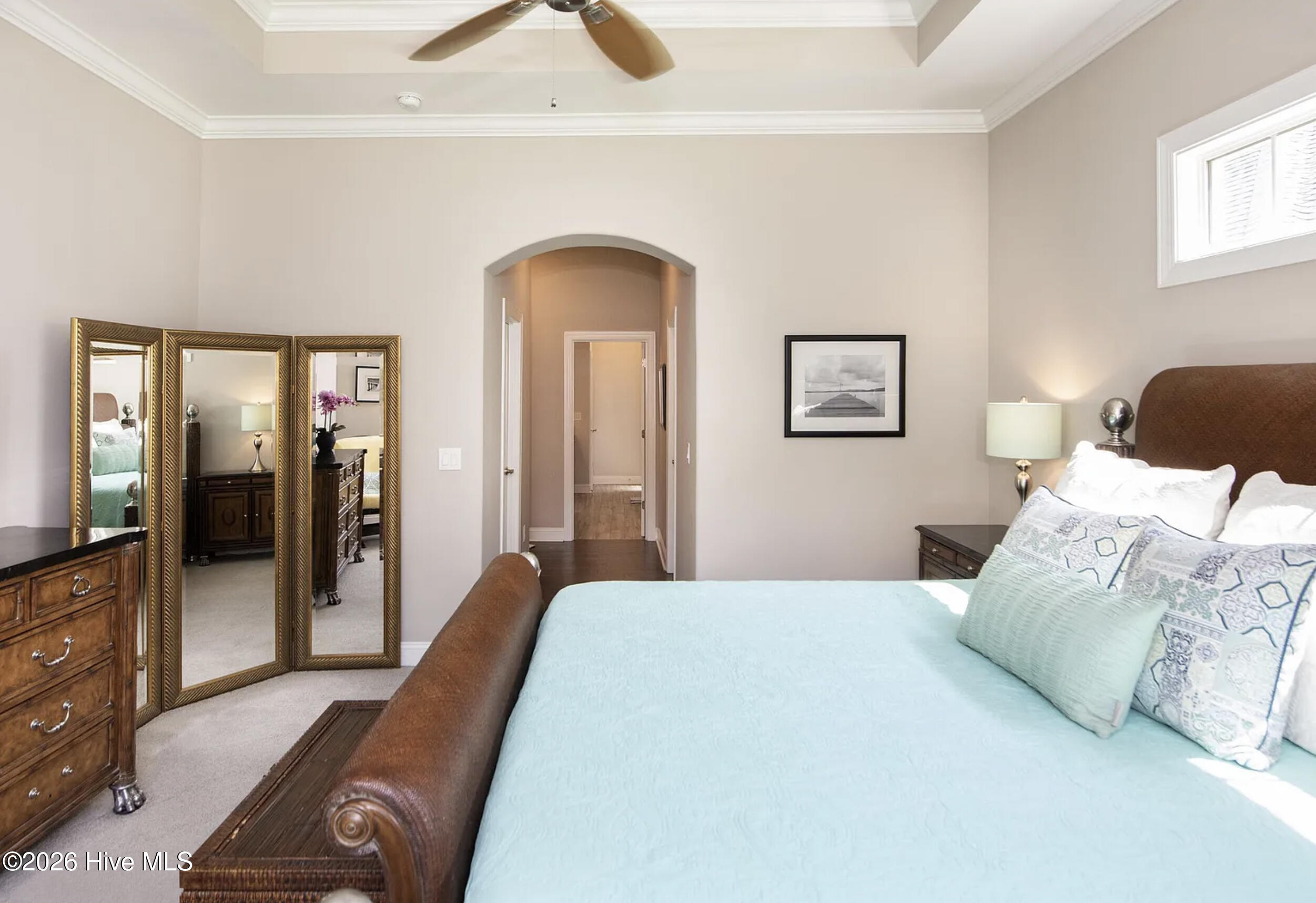 100563129 | Photo 21