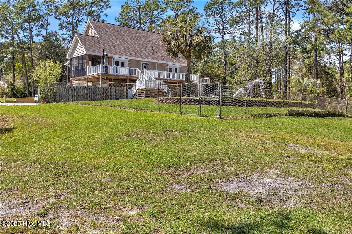 100566130 | Photo 53